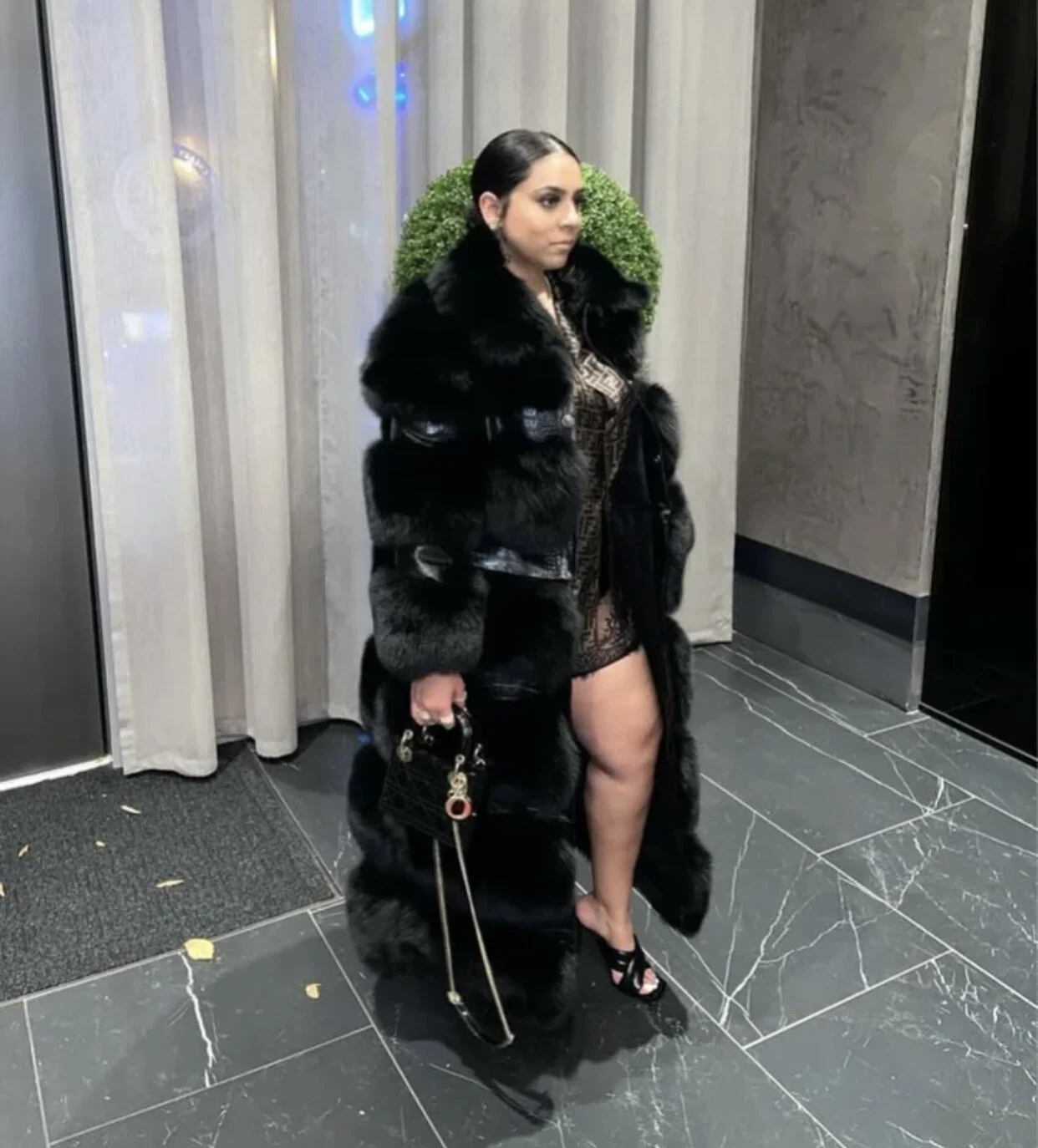 F6629ED7-A487-45E2-9992-FA9C1C89055E