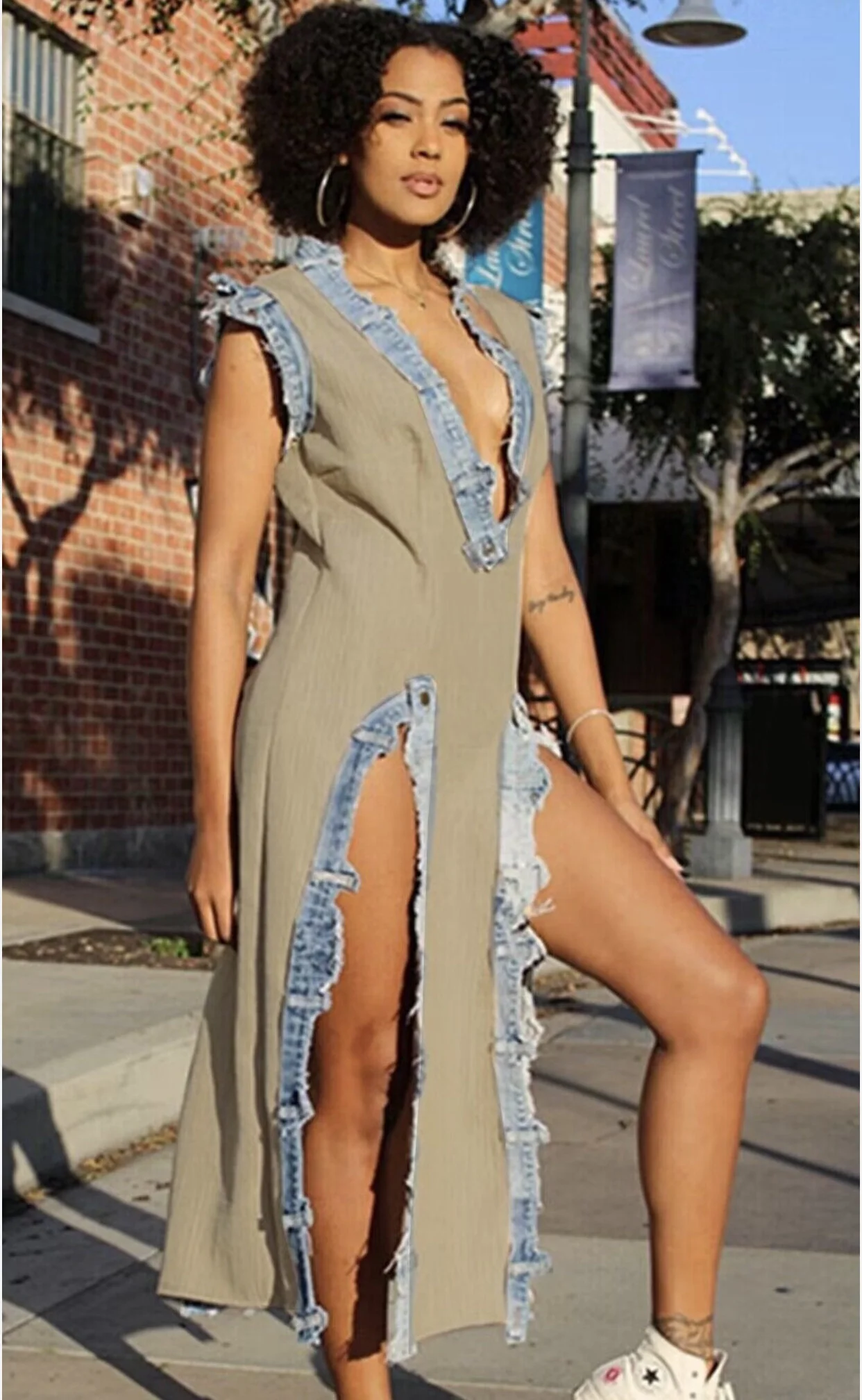 Denim Outlined Body Contour Dress Shirt