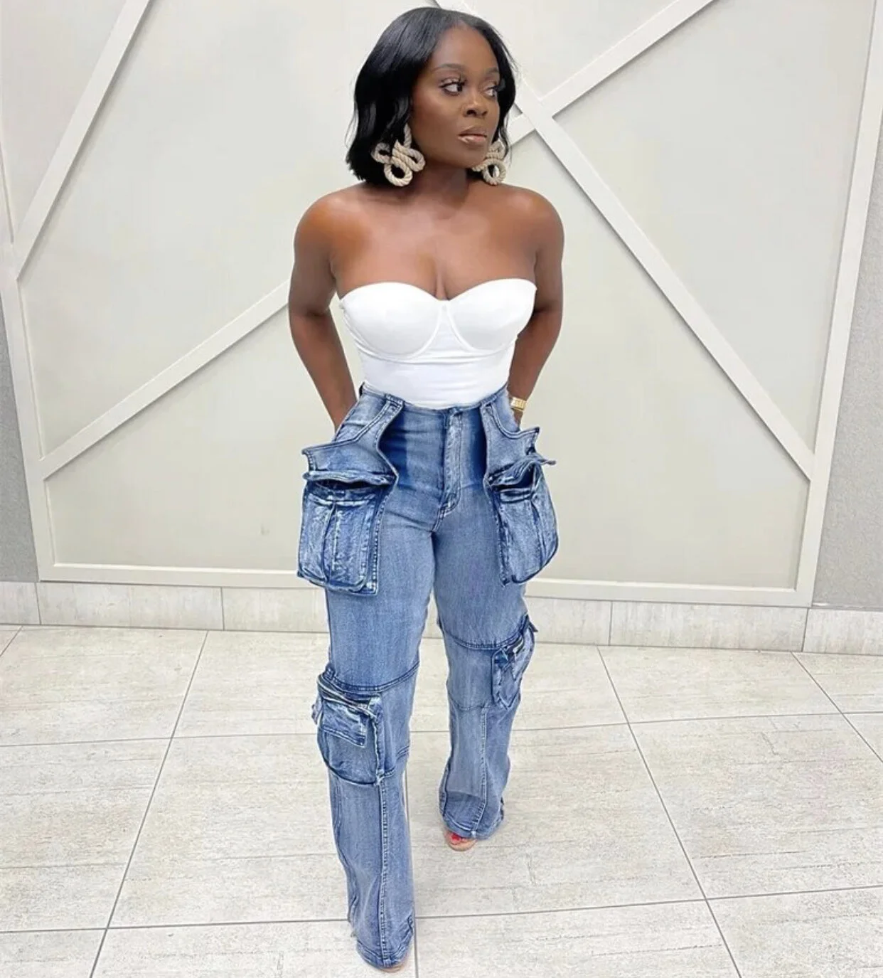 9D98FF91-A522-4F61-BEEB-618BA72DCBDA