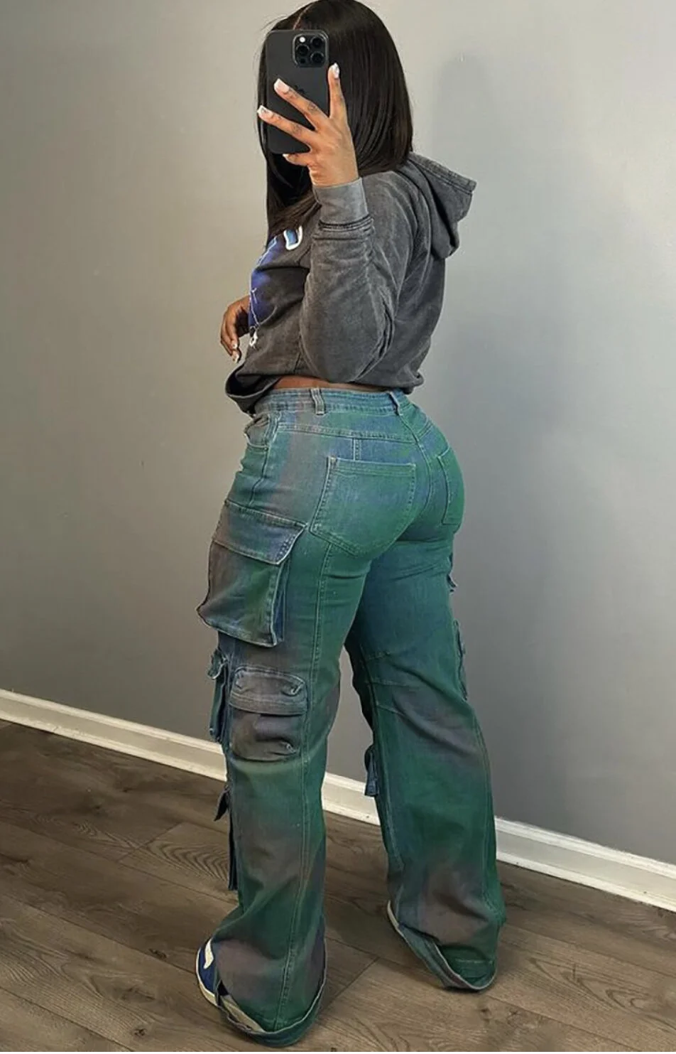 7EFAE760-32C3-474C-8519-EAC6B186C4D5