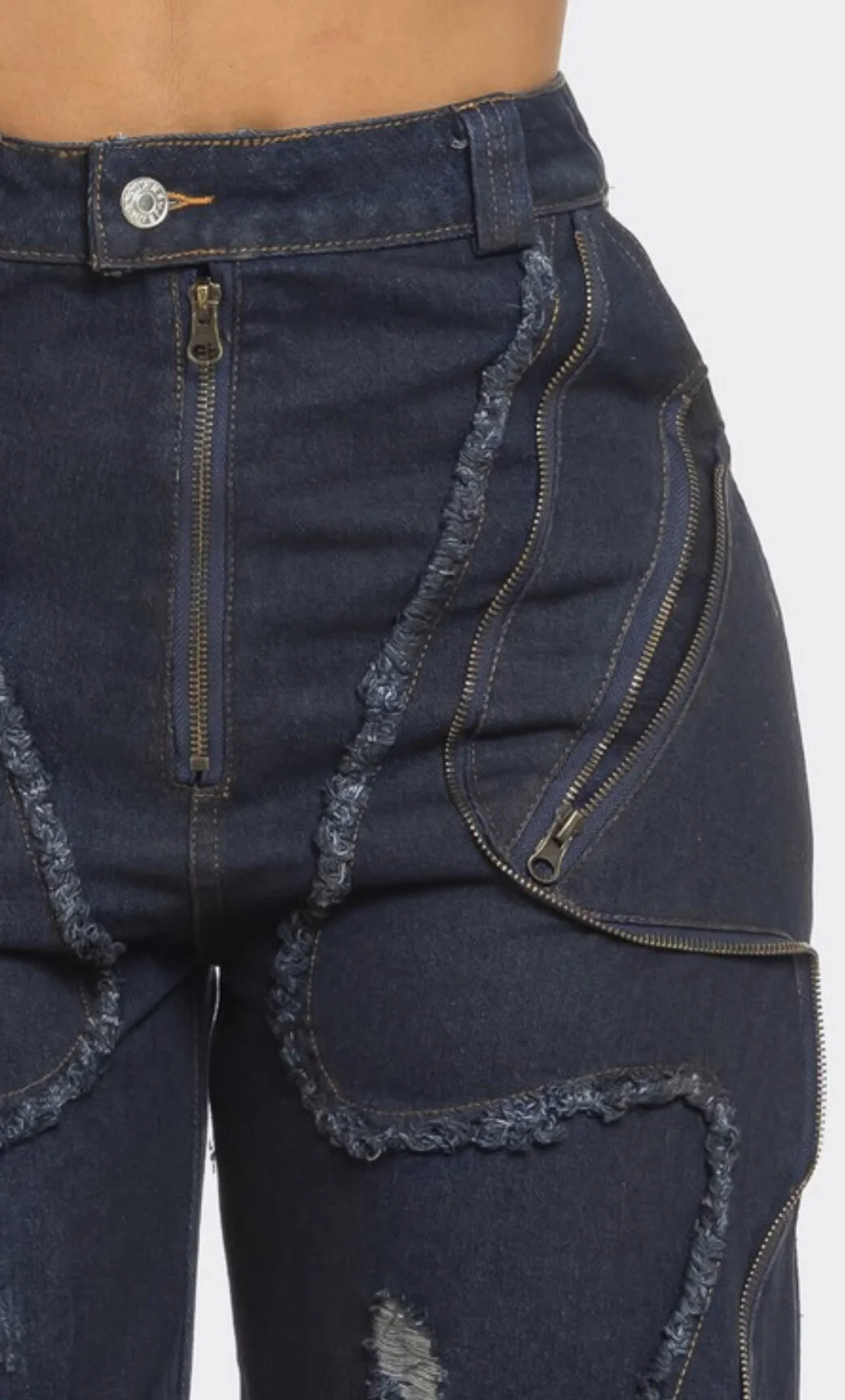 B2E3A683-0138-4828-AAEC-ED33145896CD