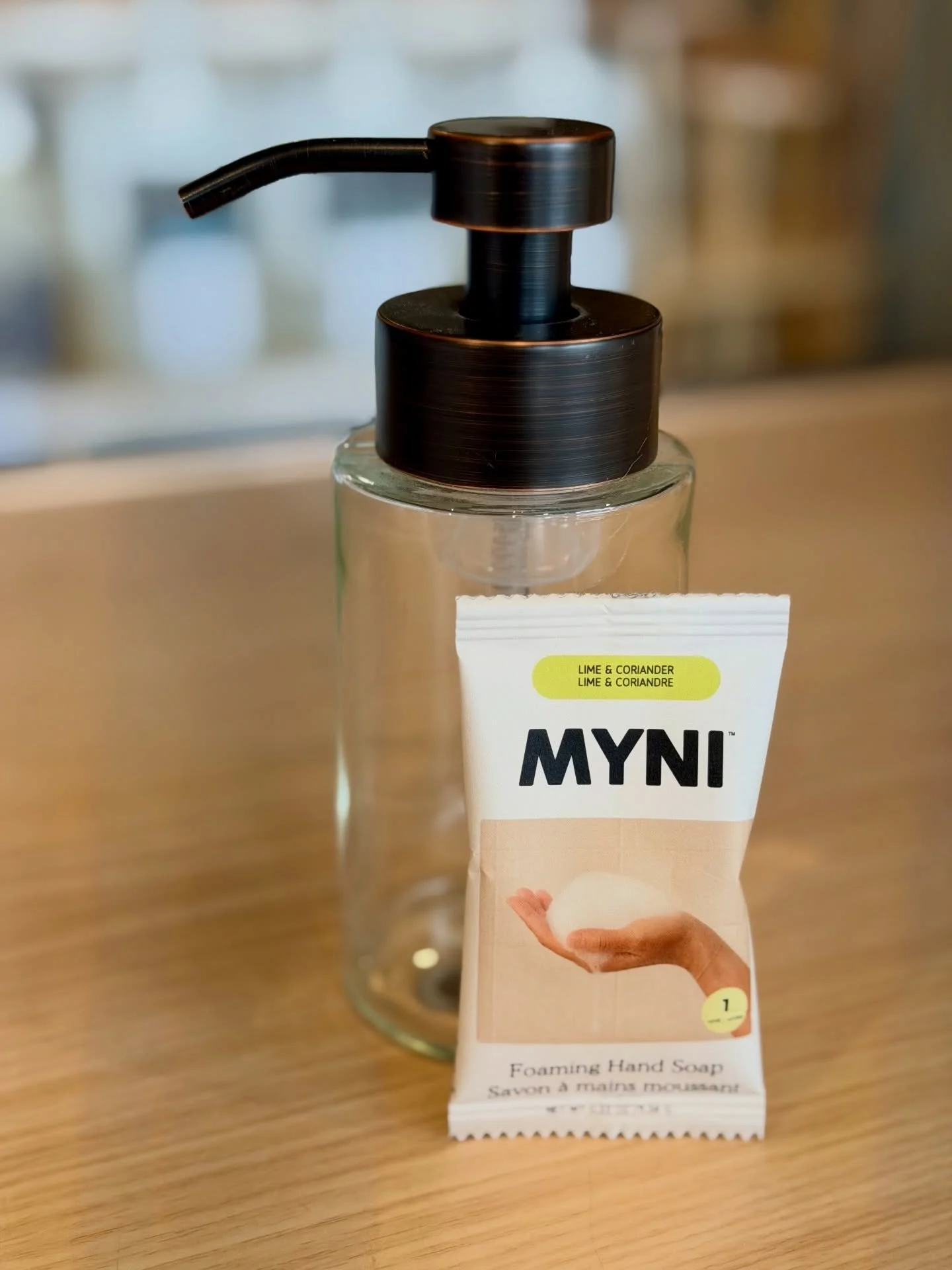 NEW!! We know you&rsquo;ve been anxiously awaiting the arrival of our new Foaming Hand Soap Tabs and they&rsquo;re finally here! 

@mynicleaning makes a foaming soap that cleanses deeply while leaving your skin soft and hydrated. It&rsquo;s bubbles o