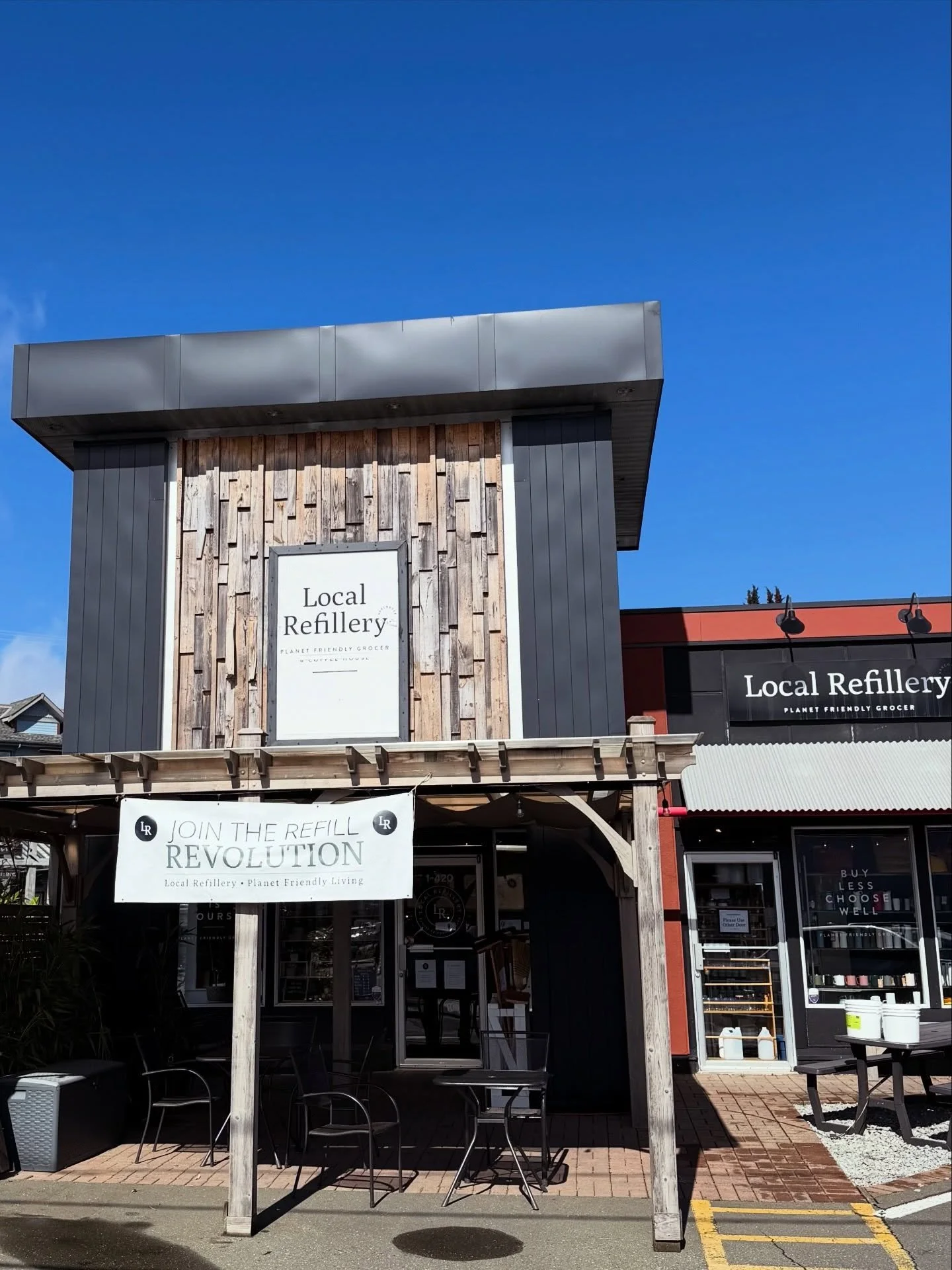 Happy Easter! 🐰

We&rsquo;re open until 4pm today and 9-5 on Monday! 😁