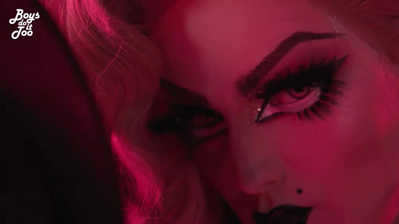 Danielzrotfl's Drag Transformation - Boys Do It Too_Moment(2).jpg