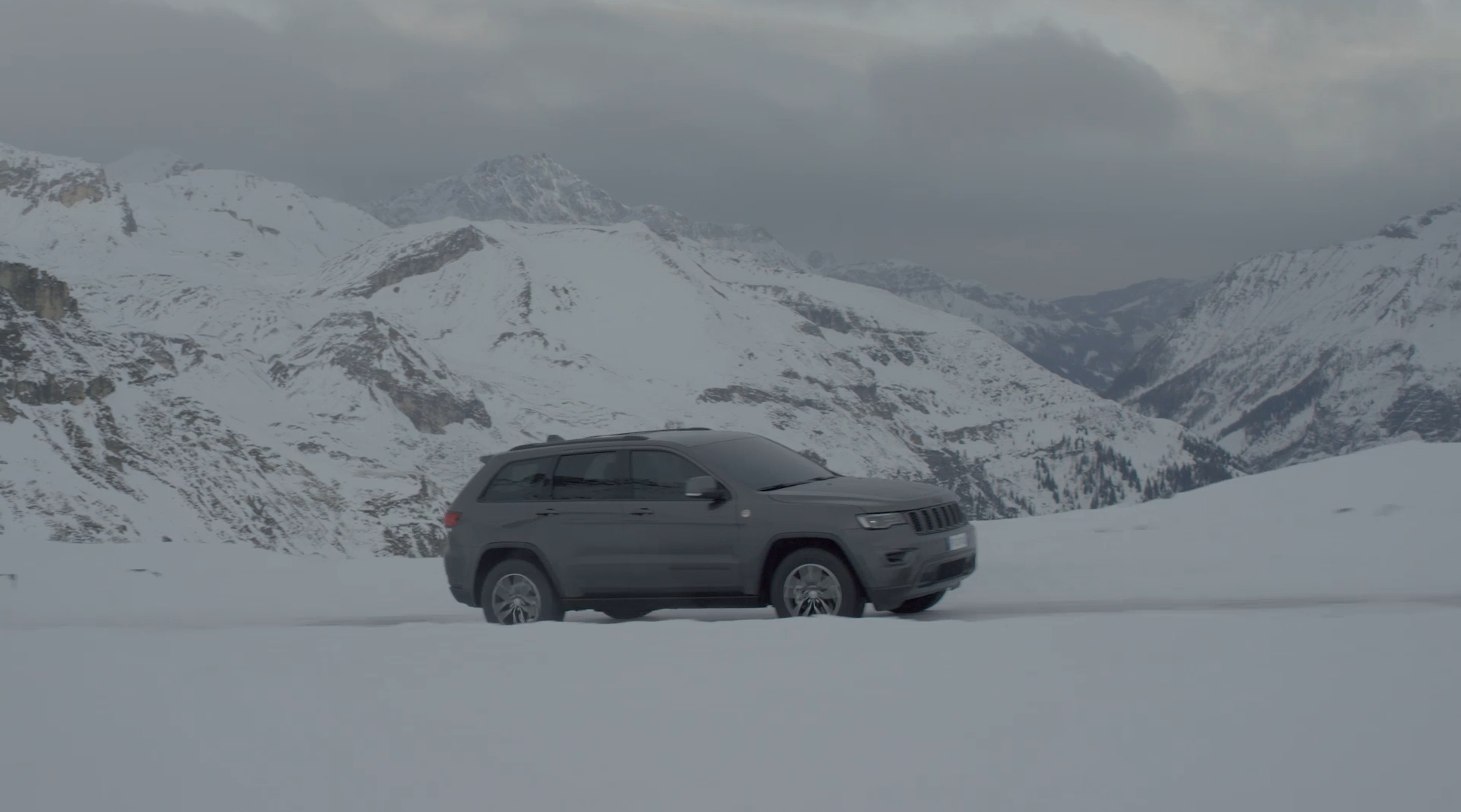 Jeep - "Unbreakable"