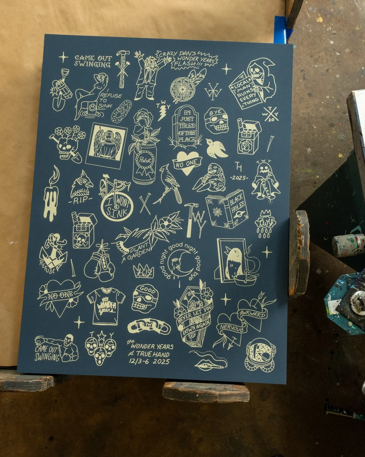 Fun flash edition for @truehandsociety x @thewonderyearsband for The Wonder Years 20th Anniversary event. 

These are a one layer screen print on French Paper&rsquo;s Nightshift Blue. Featuring flash from the artists at True Hand Society. 

This edit