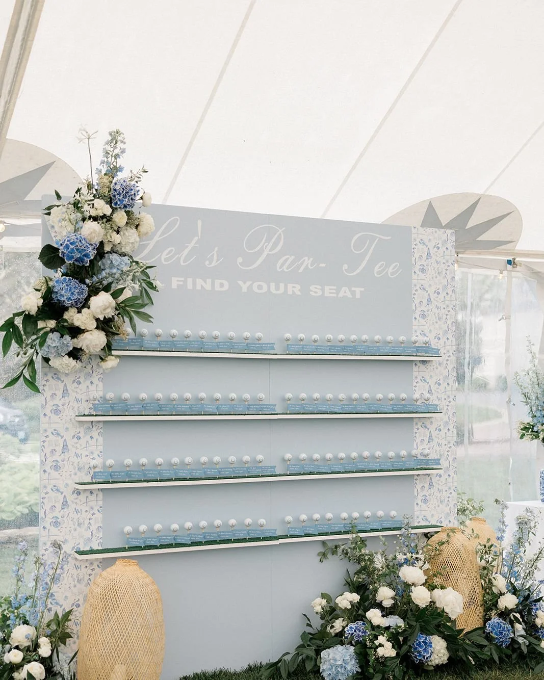 &ldquo;When everything is truly handled, your only task is to arrive.&rdquo;

✨What do you want your wedding day to feel like from the moment you wake up?✨

Design + Planning @hendersonweddingsandevents
Photography @colimichaelphotography
Florals @fi