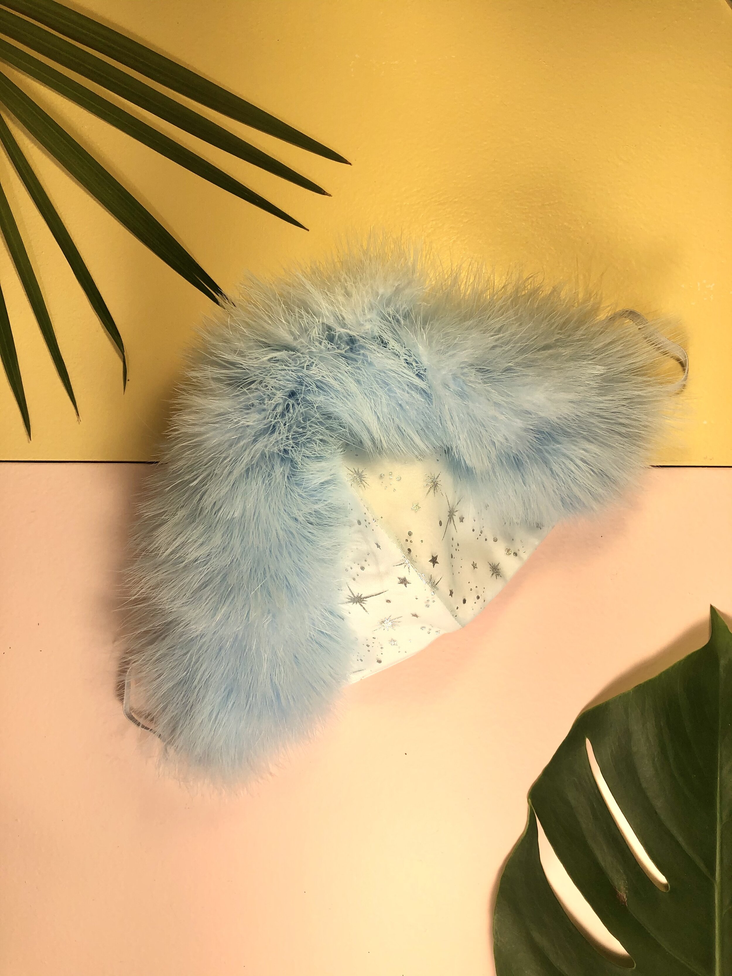 Glam yeti mask