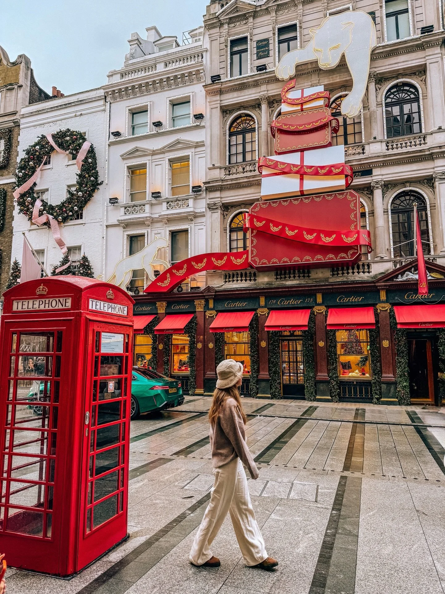 📍 Old Bond Street &mdash; morning &amp; night&hellip;
aka before &amp; after the crowds.

when would you visit?