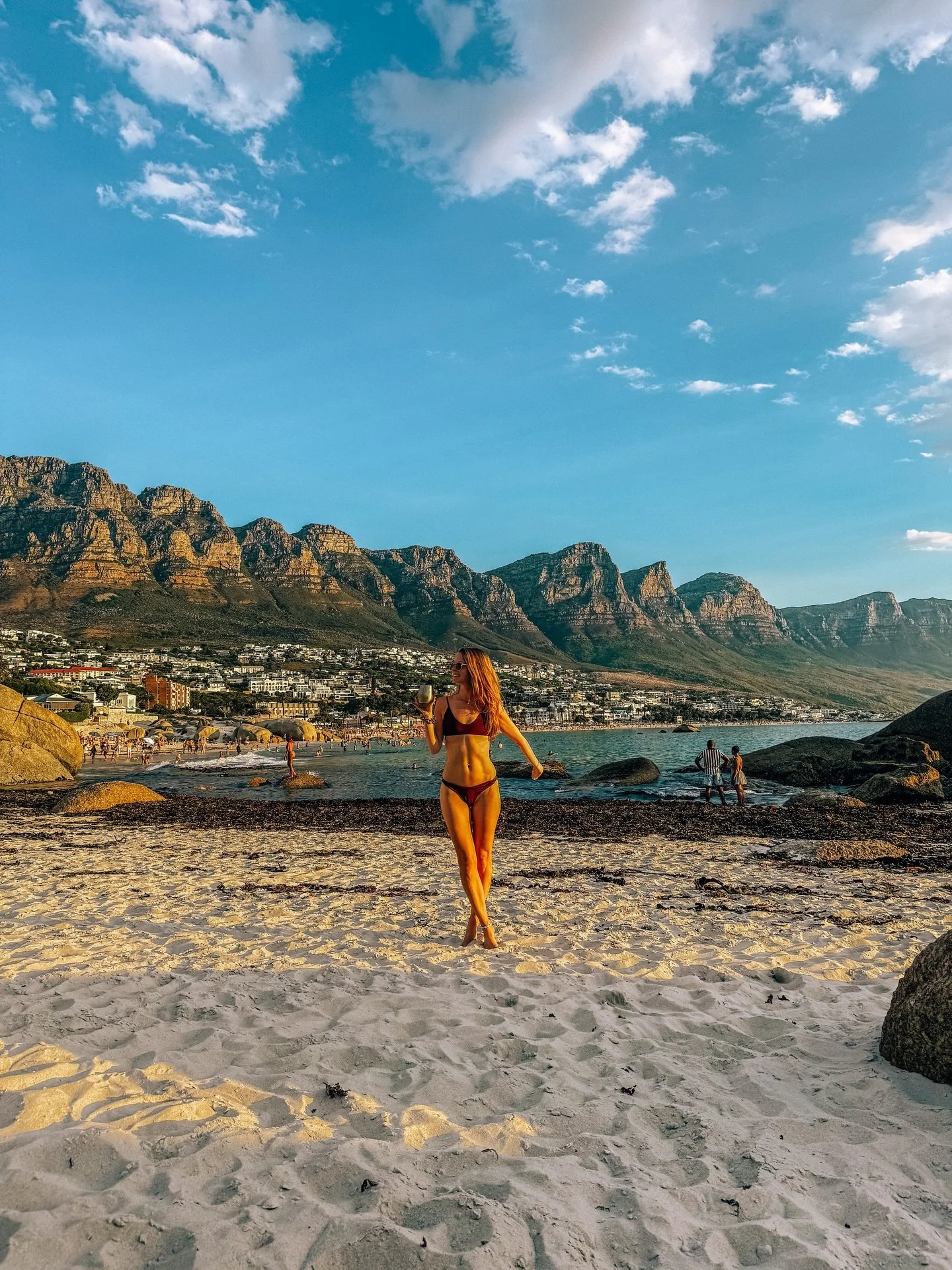 h e a t w a v e. 🔥☀️💦

#capetownsunsets #maidenscove #glenbeach #capetownsummer #campsbay