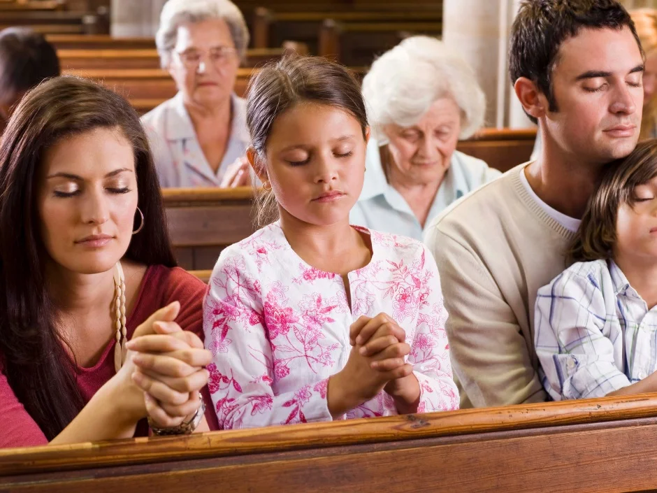 ongregation worshipping at Christ Lutheran Church in Mustang Oklahoma