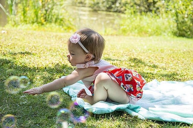 1st birthday photos
Bubbles!
https://www.iristeeuwenphotography.com/event-photography
.
.
.
.
.
#travel #traveling #photography #photographer #photograph #woodenshoetulipfarm #portraits #portrait #portraitphotography #photo #baby #babyphotography #ph