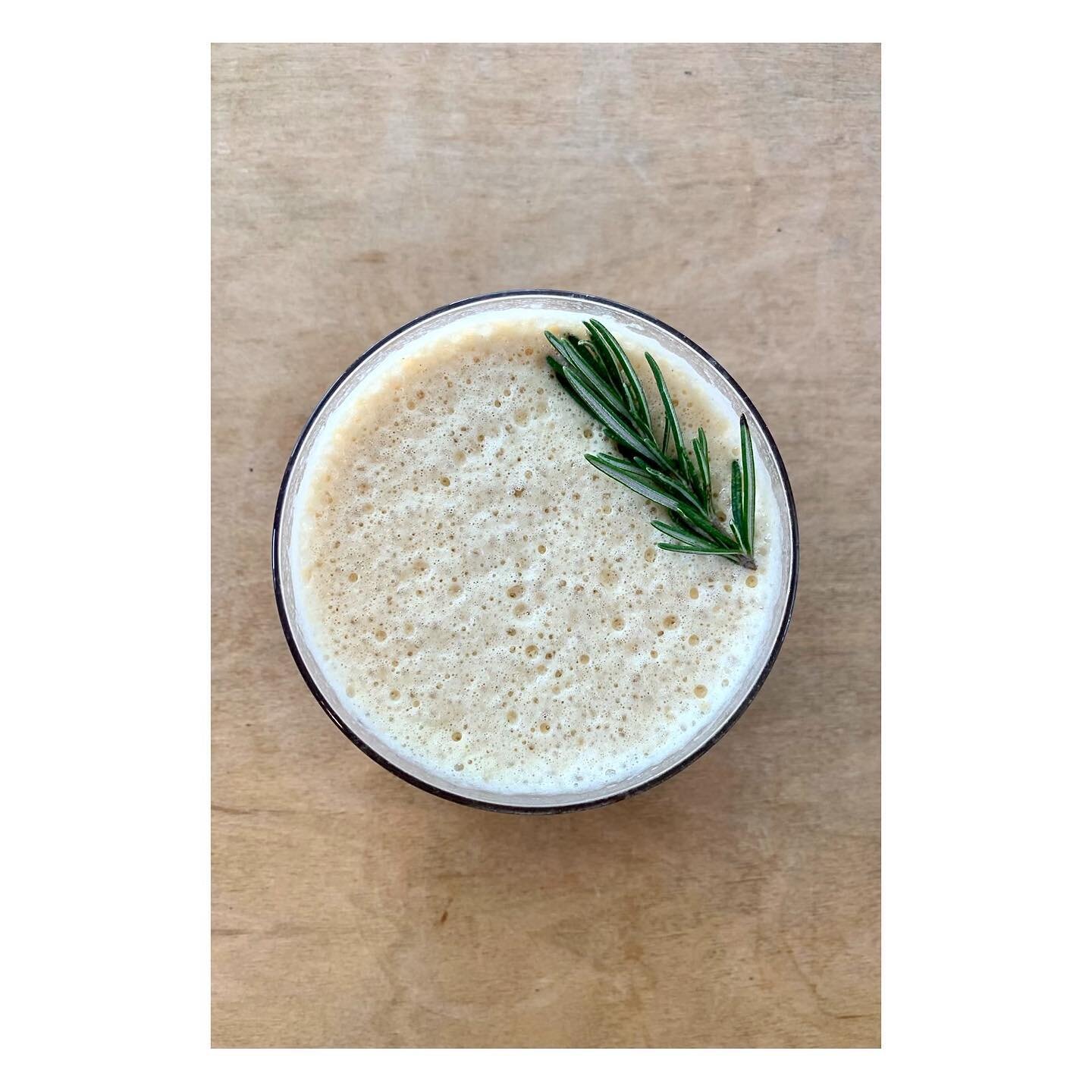 ✨ Is it time for fall ✨ We suppose it is :)
Here&rsquo;s our favorite fall drink: Rosemary&rsquo;s Baby Latte
Available now: Hot, Iced or Sparkling ✨🍂🍁
.
.
.
.
.

#milkacoffee #midtownsac #mansionflats #sactown #saccoffee #sacramentoproud
#downtown