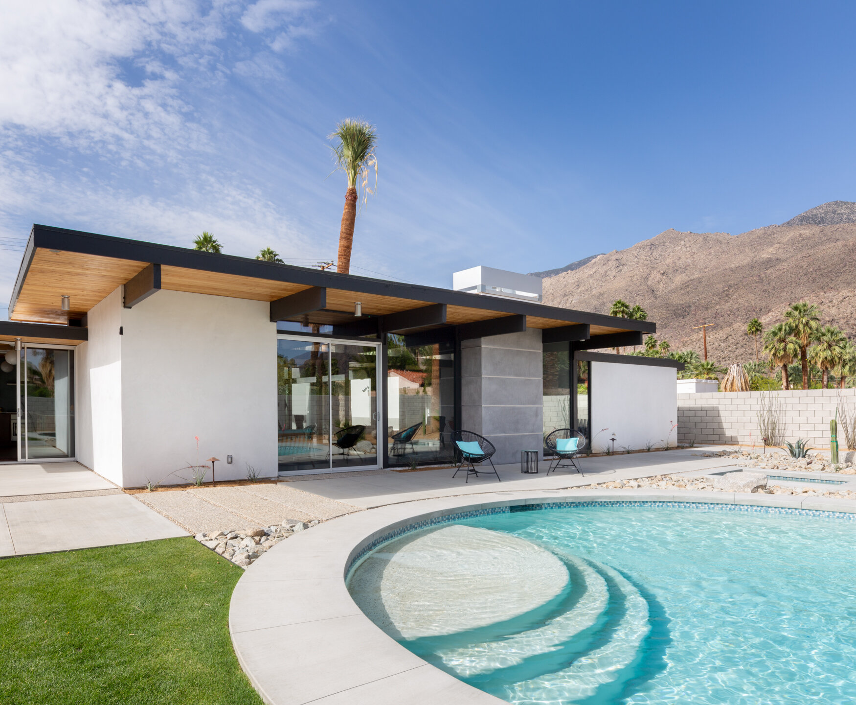 Palm Springs Homes-12.jpg
