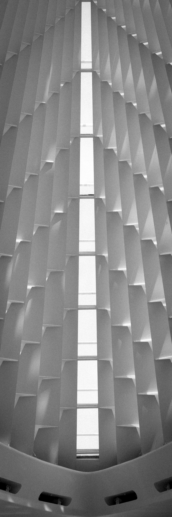 Windhover Hall detail, Milwaukee Art Museum, Santiago Calatrava