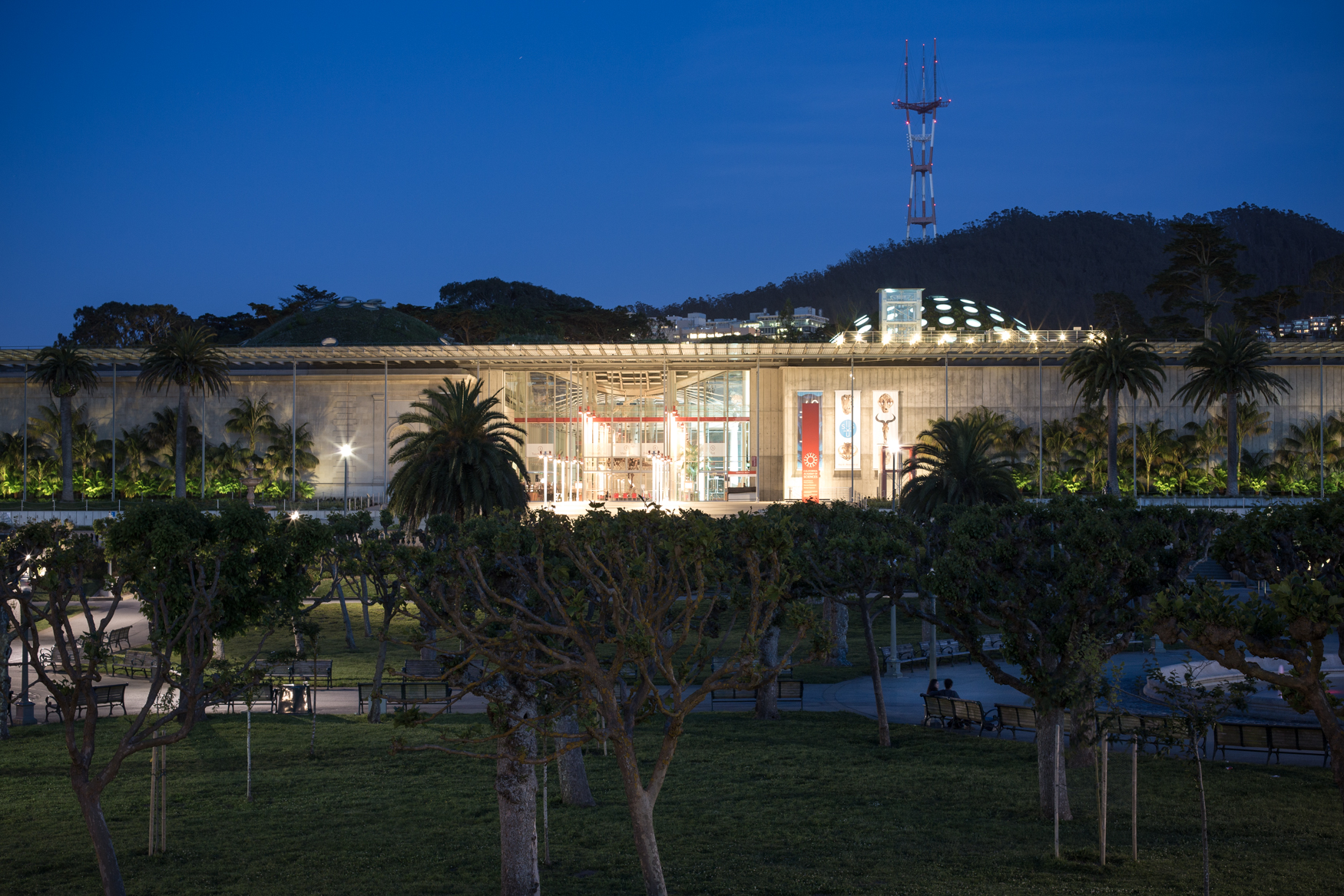 CALIFORNIA ACADEMY OF SCIENCES  Renzo Piano