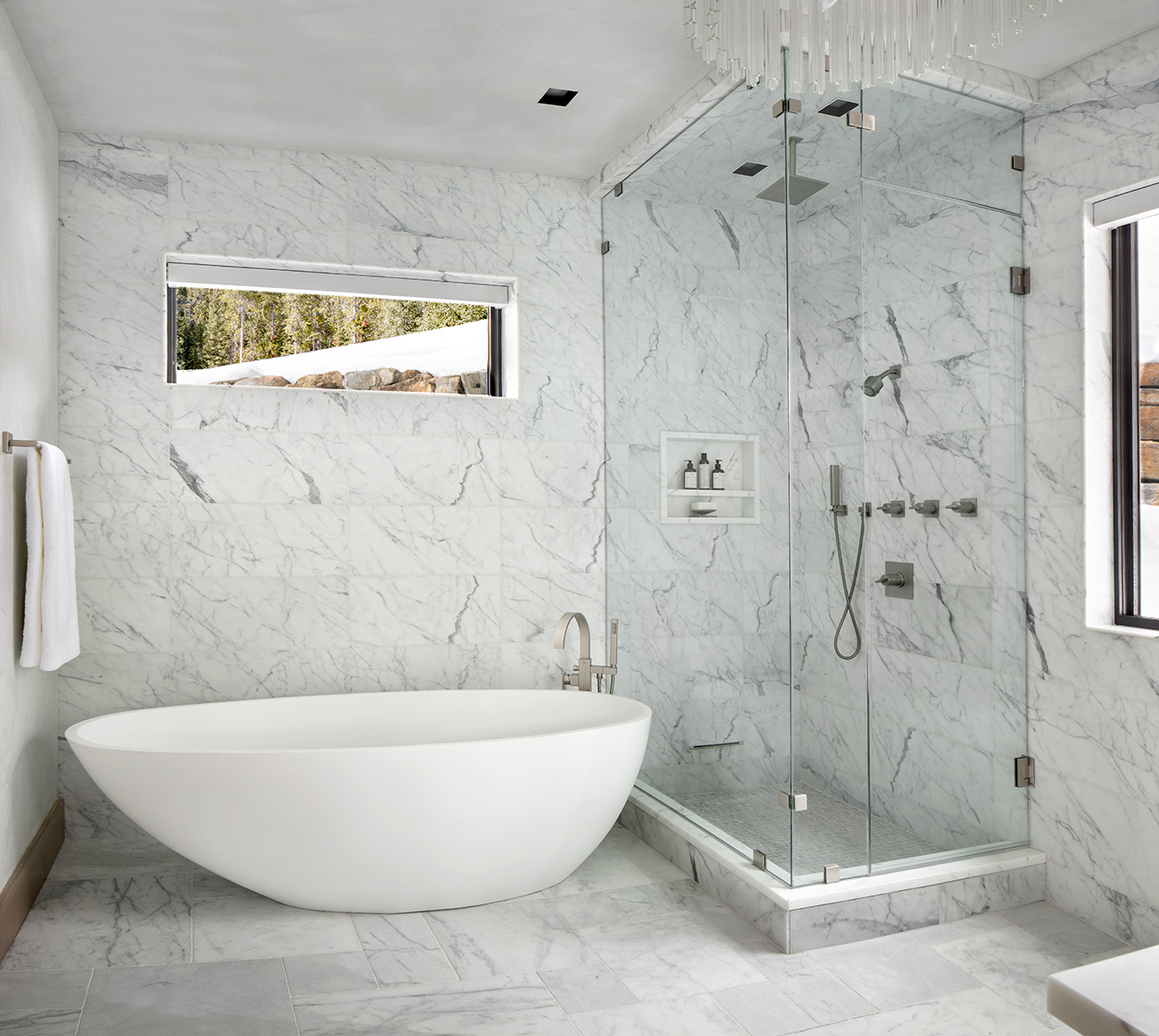 bathroom-big-sky-montana-contemporary.jpg