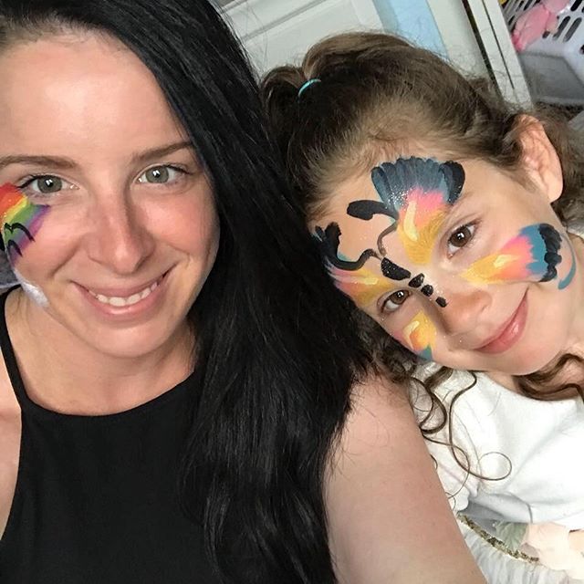 COME GET YOUR FACE PAINTED TOMORROW, KIDDIES! Join us at our 2nd Annual Lemonade Stand for Curtis.. Our favourite girl @spryjulia at Spry Creations will be at our lemonade stand tomorrow! *********
Our 2nd Annual Lemonade Stand for Curtis is happenin