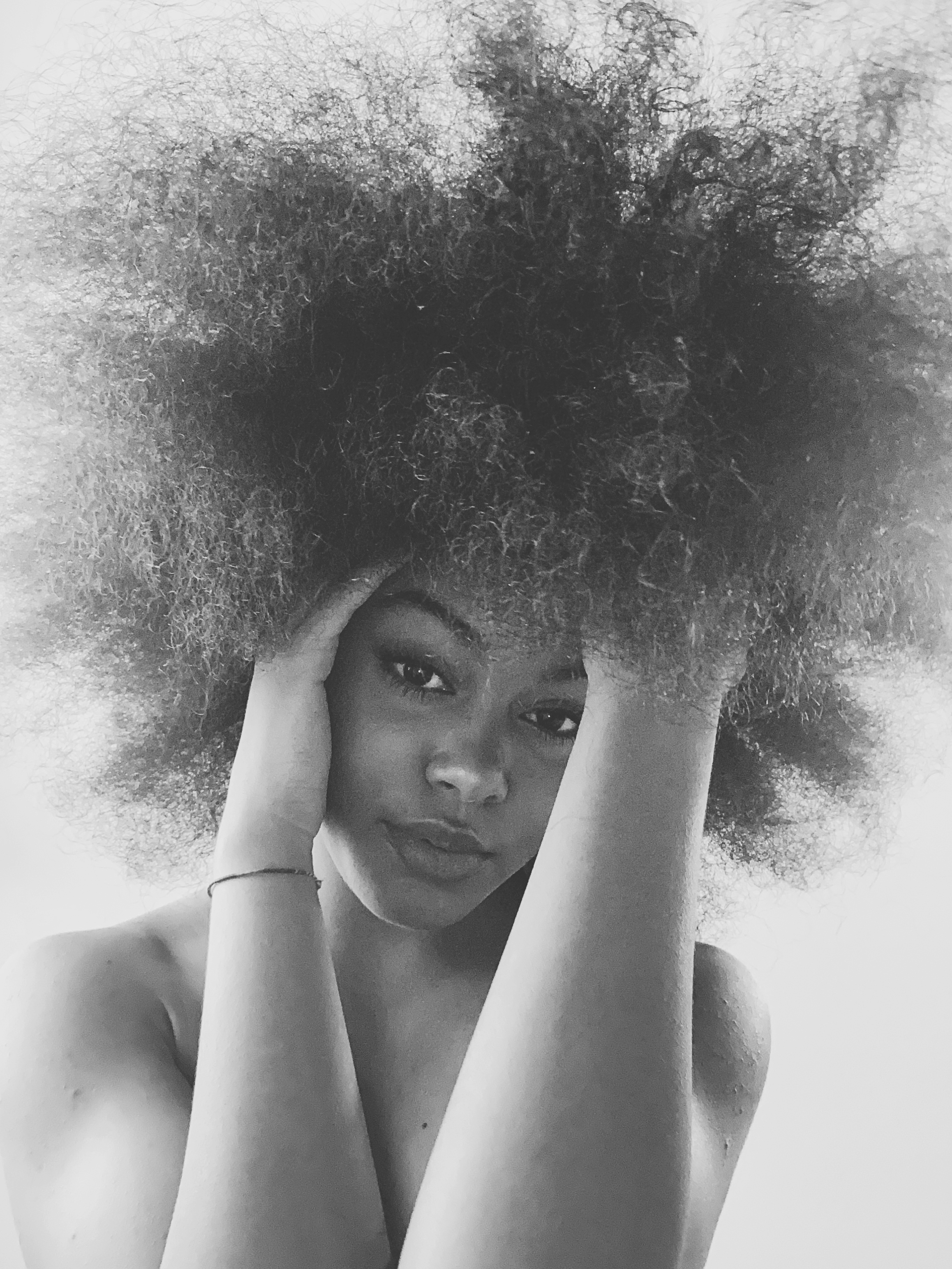 Embrace Your Natural Hair Texture and Still Look Effortlessly Chic