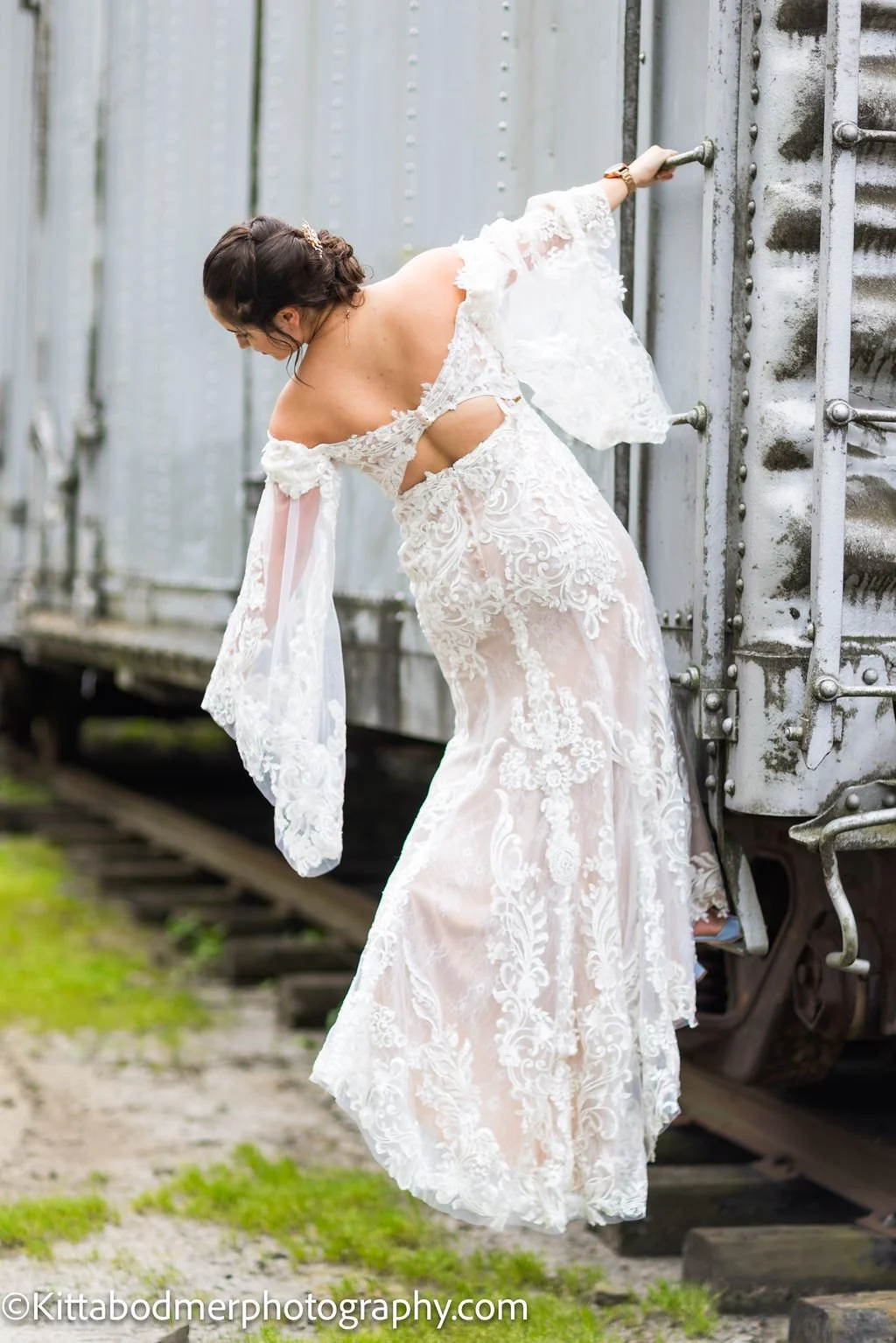 Urban Chic Wedding Photography with Railroads and Industrial Backdrop | Kitta Bodmer Wedding Photo Packages
