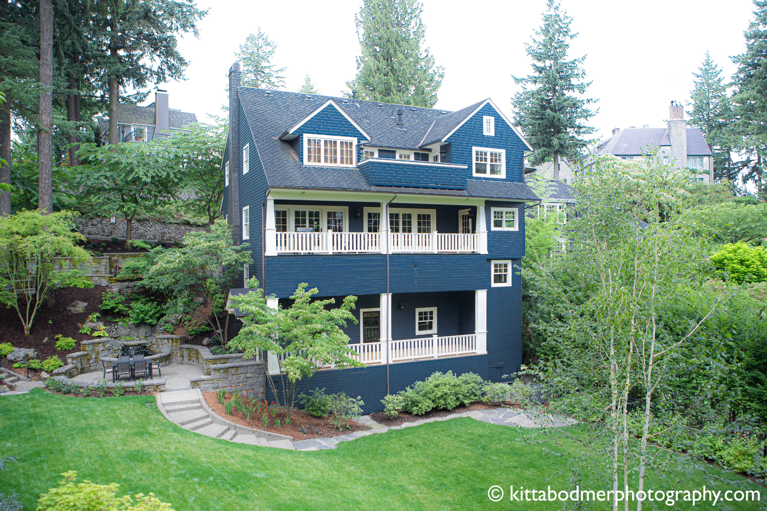 pacific-nw-style-photo-studio-kitta-bodmer-photography-11.jpg