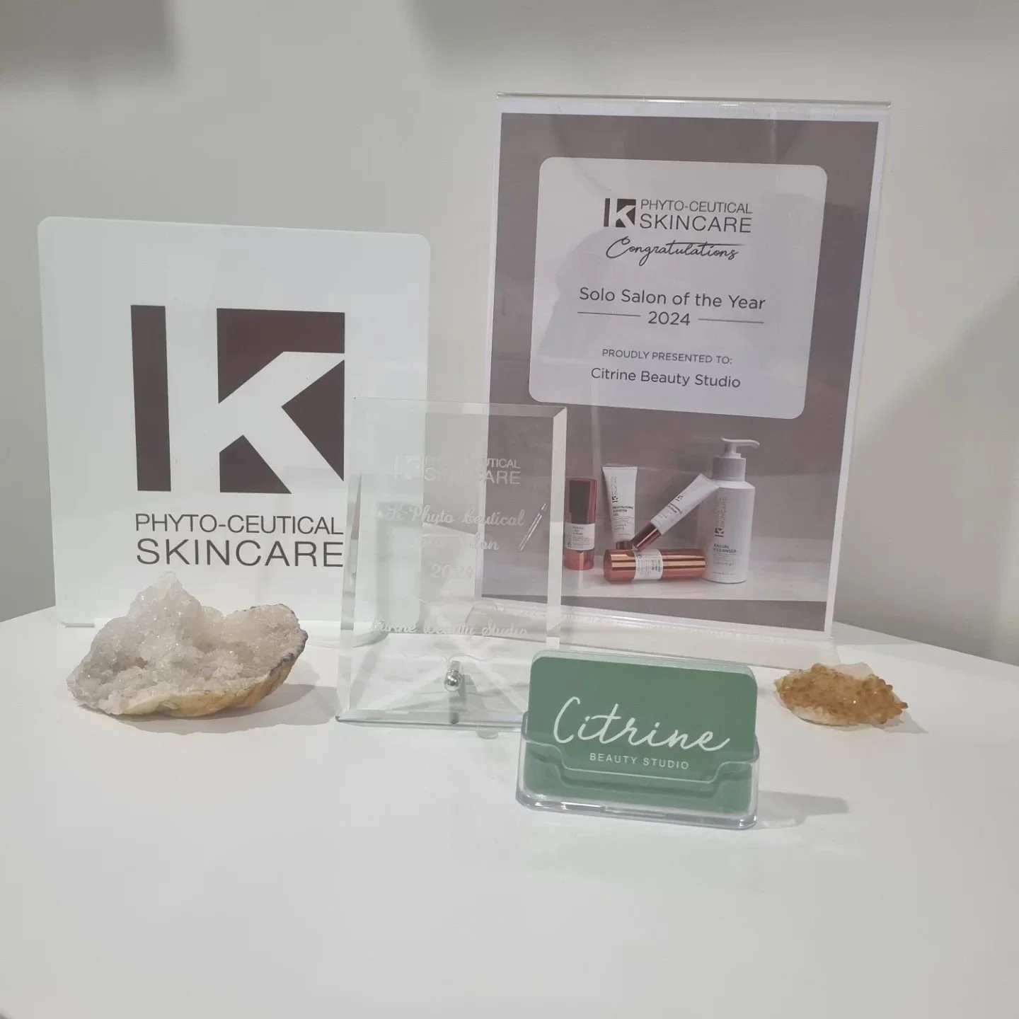 K Phyto Ceuticals Solo Salon of the Year 2024 🏆
I am beyond thrilled to share that I've won Solo Salon of the Year 2024 for my work as a skin therapist. This award is a reflection of my dedication to YOU, my amazing clients. Every day, I