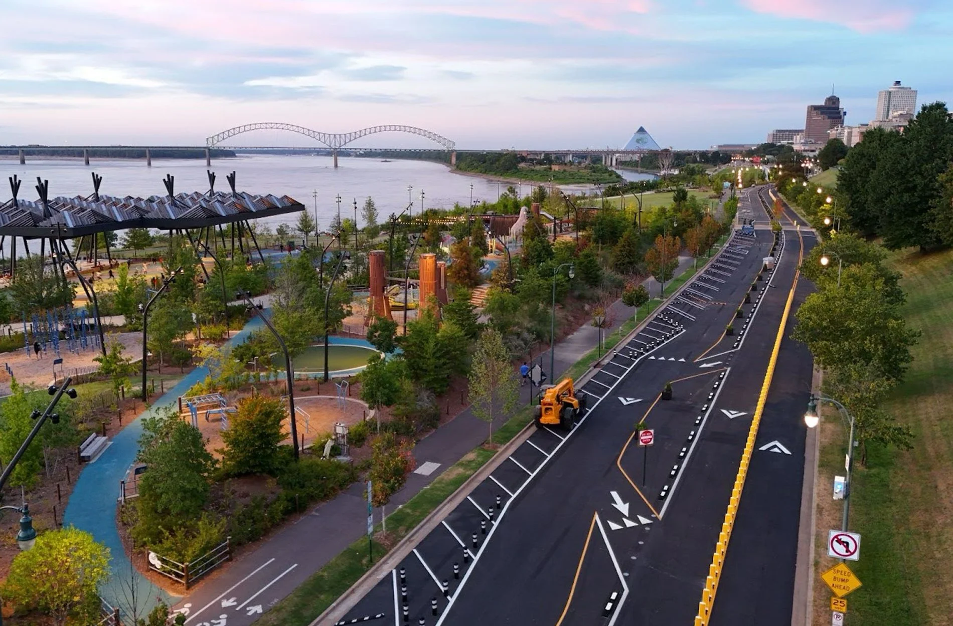 RIVERSIDE DRIVE STREETSCAPE IMPROVEMENTS