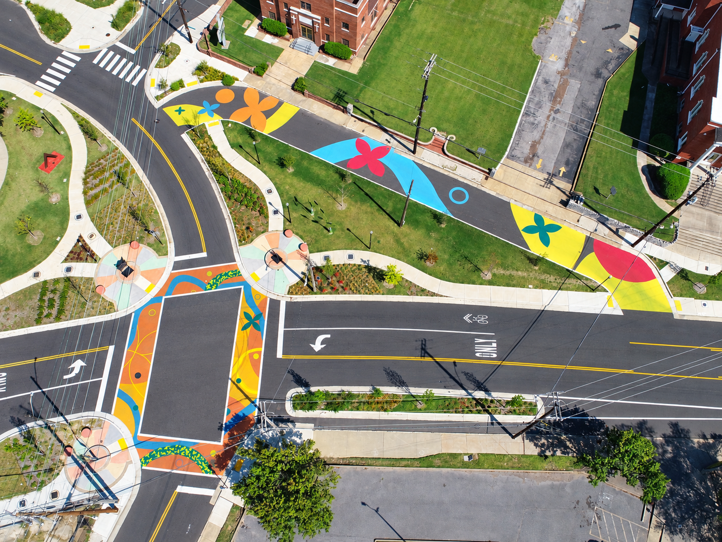 SOUTH CITY INTERSECTION AND GREEN SPACE REVITALIZATION