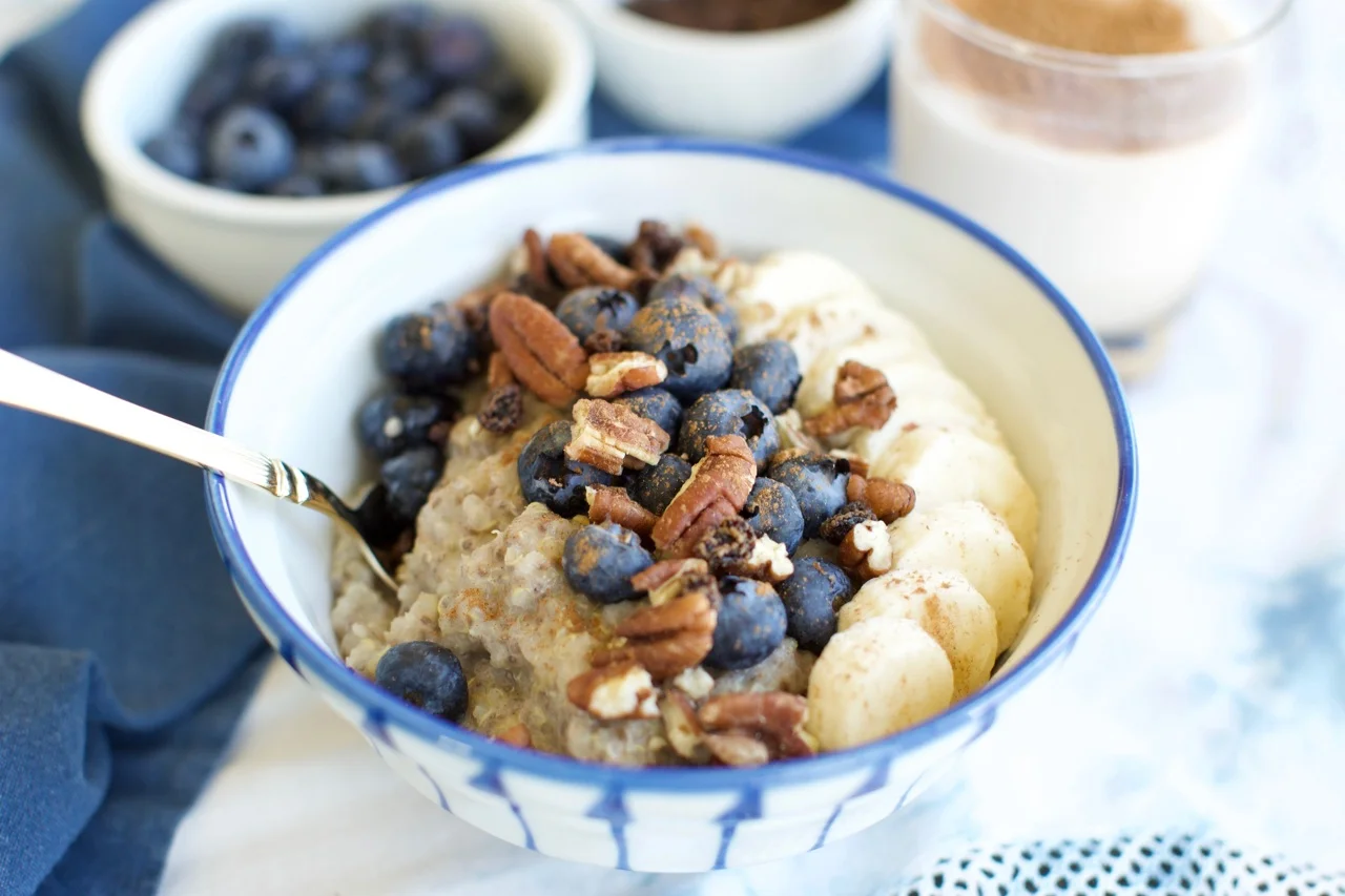 Blueberry+%26+Quinoa+Porridge.jpg