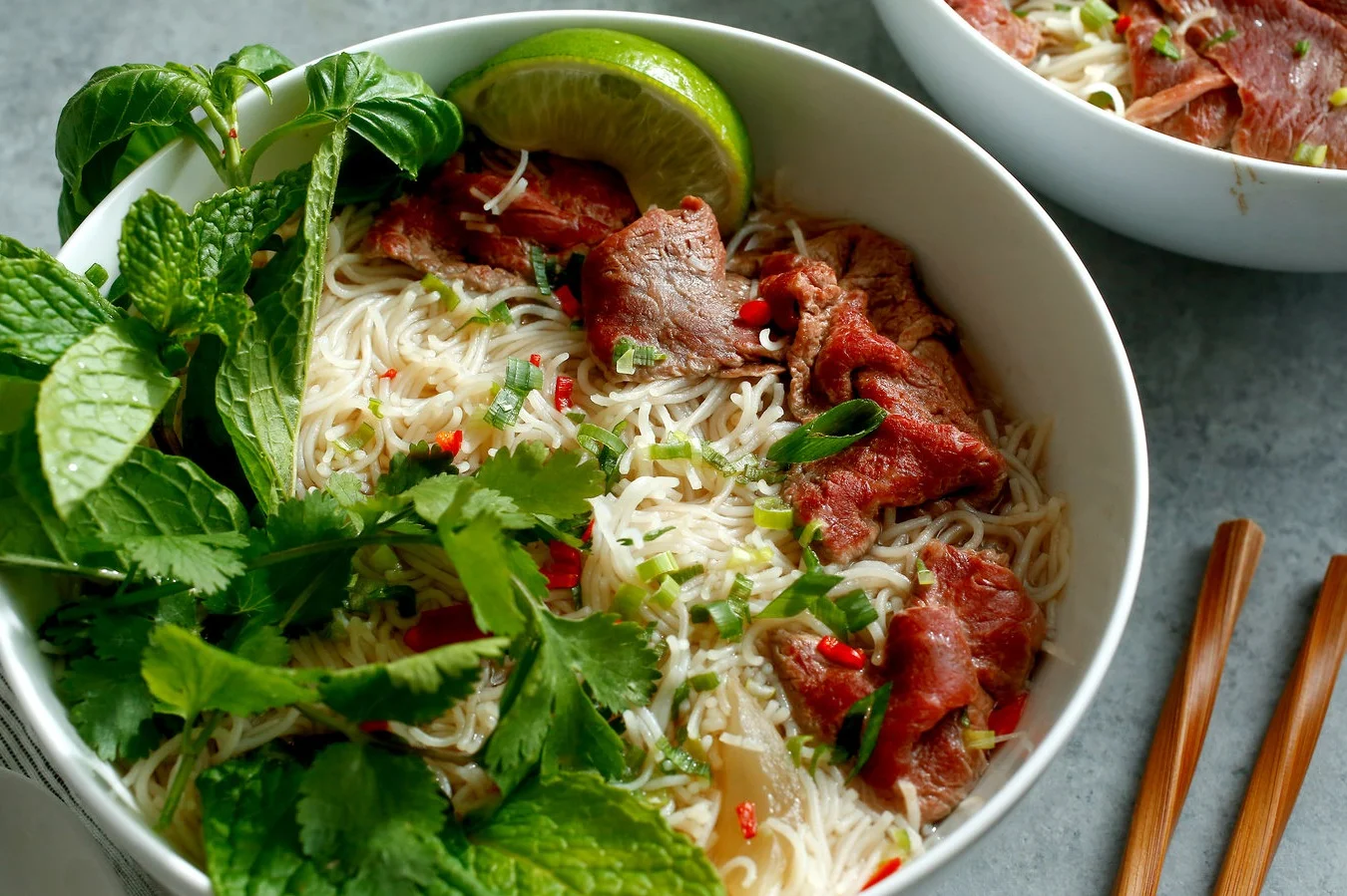 Vietnamese+Beef+Vermicelli+Salad.jpg