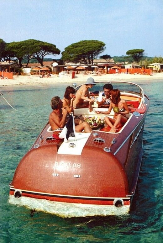 Chasing the Sun _ La Dolce Vita.jpeg