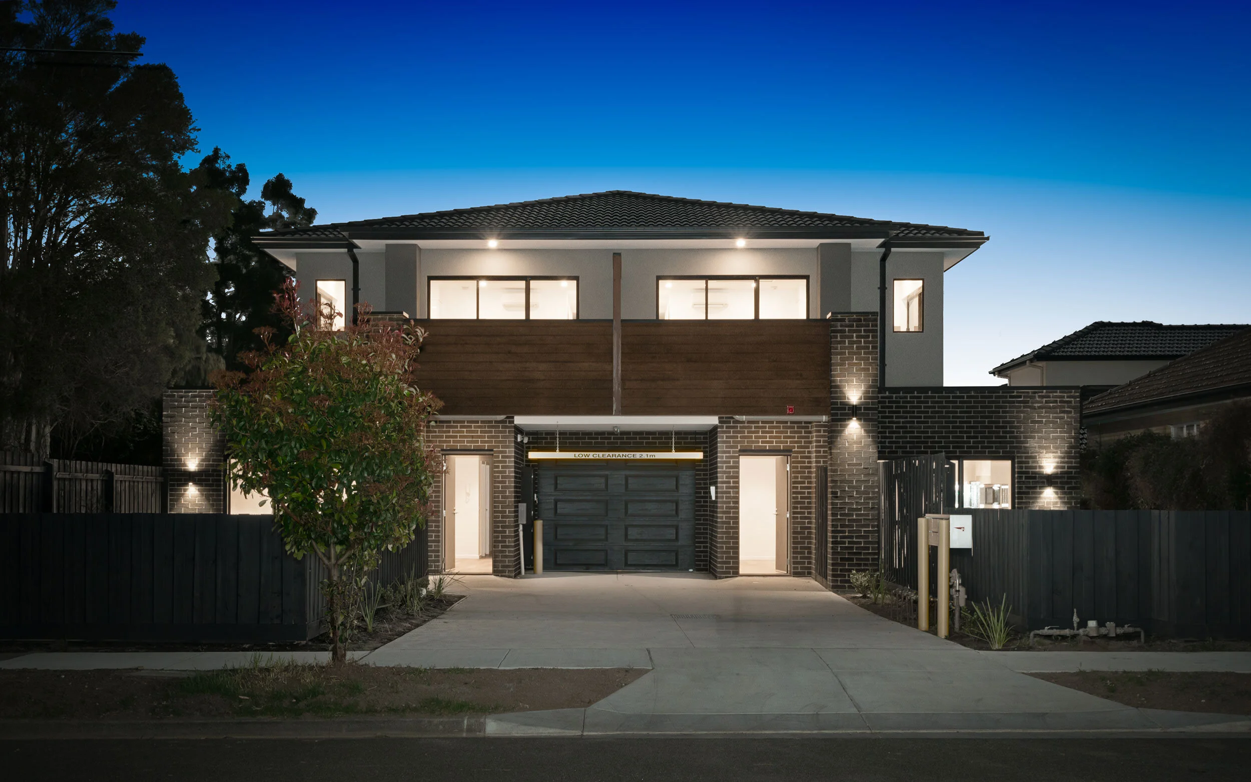  Oakleigh multi-res development. 6 residences. Build complete 2015. 
