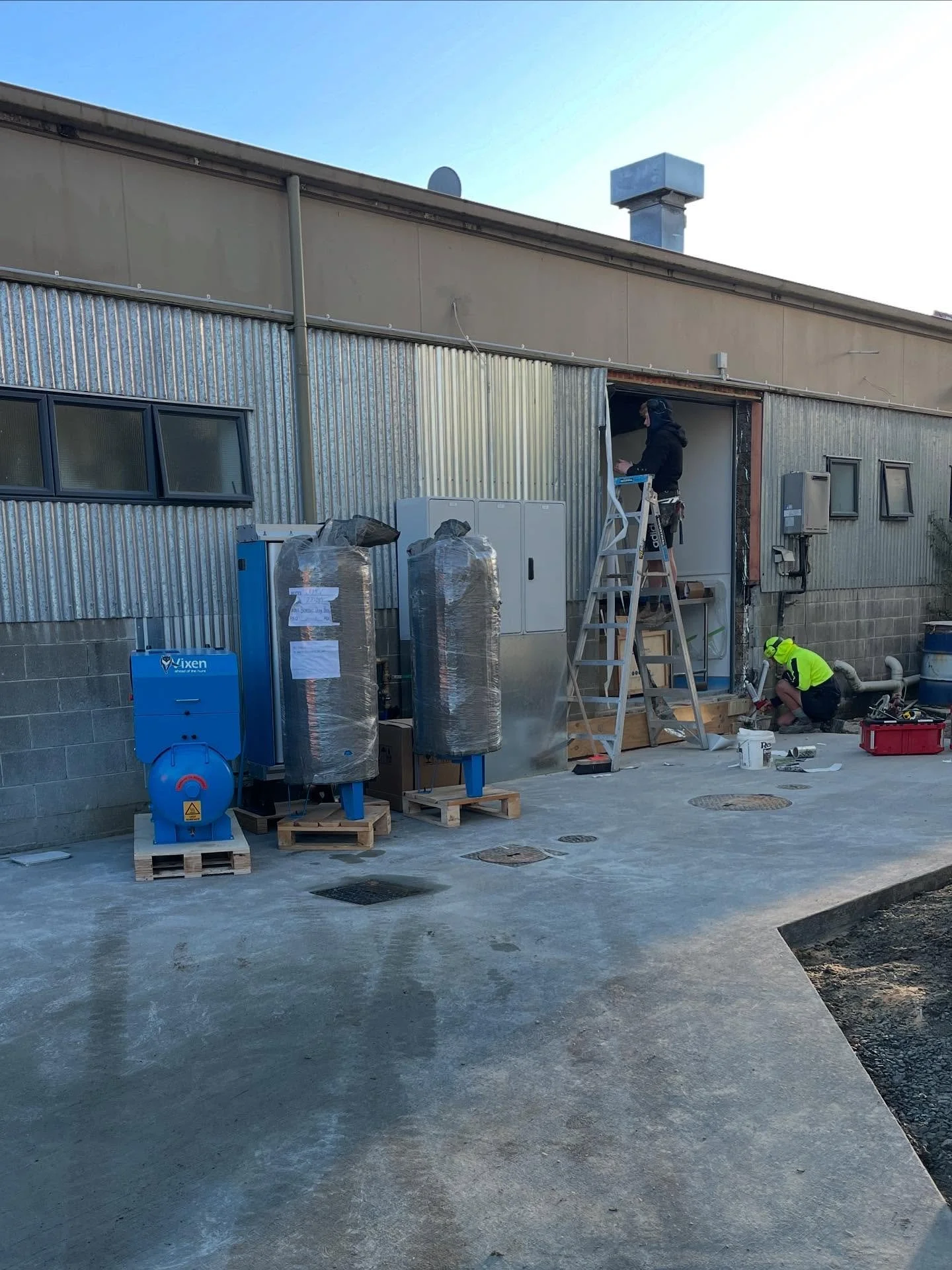 Mitch and Jacob have been busy finishing the loading dock of the brewery. New roller door entrance with concrete access ramp. 🚛
