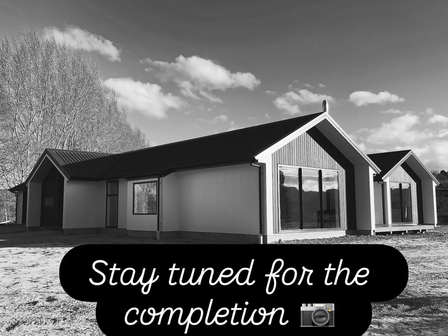 Months of planning, collaboration, and craftsmanship have led to this moment: handing over the keys to a truly special home.
Stay tuned to see the lovely interior it&rsquo;s worth the wait 🤩 

#newhome #newhomeowners #architecture #nzbuilders #dream