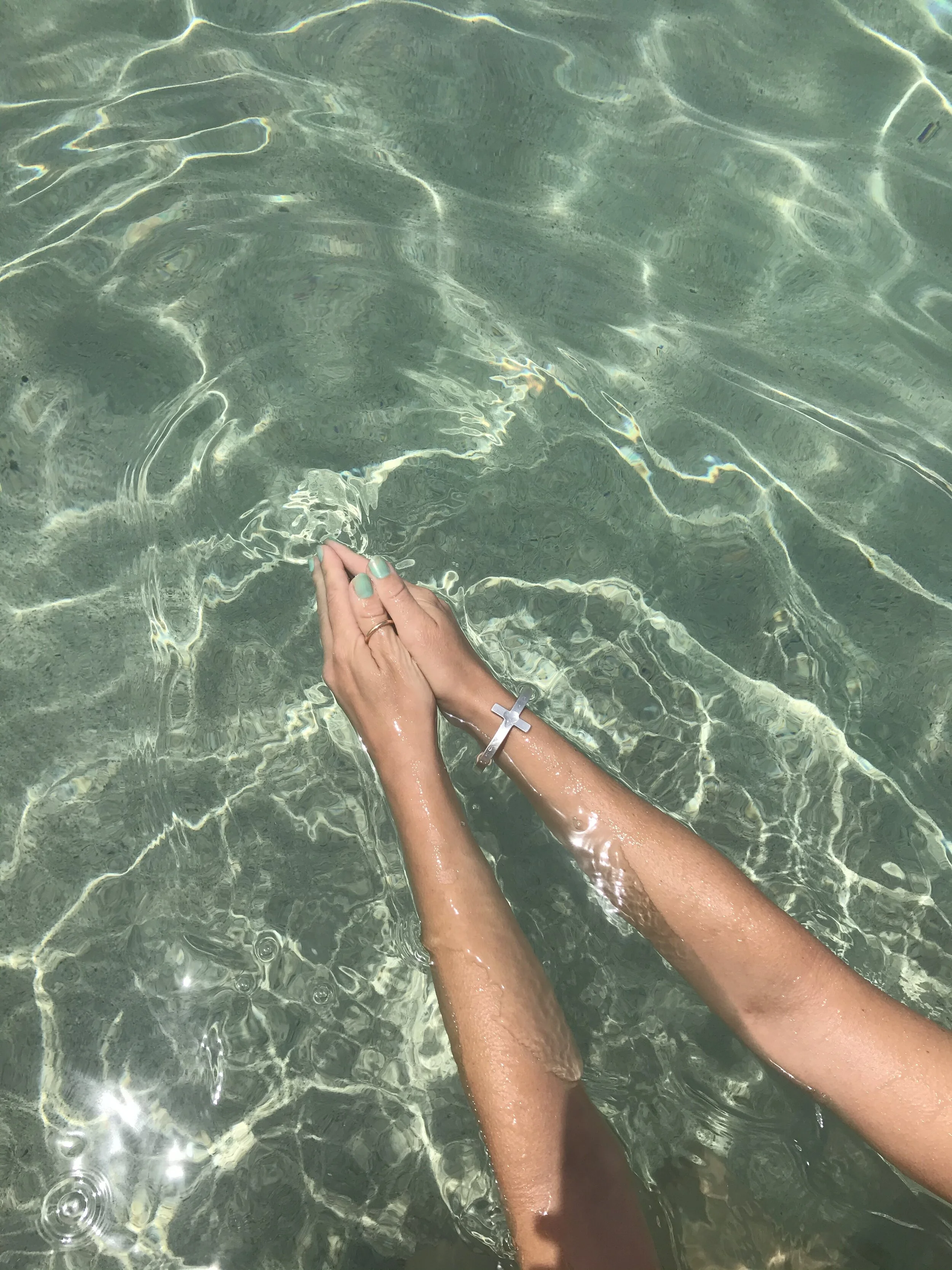 D52BE28C-C7C2-4E16-919D-03BF23244EBA