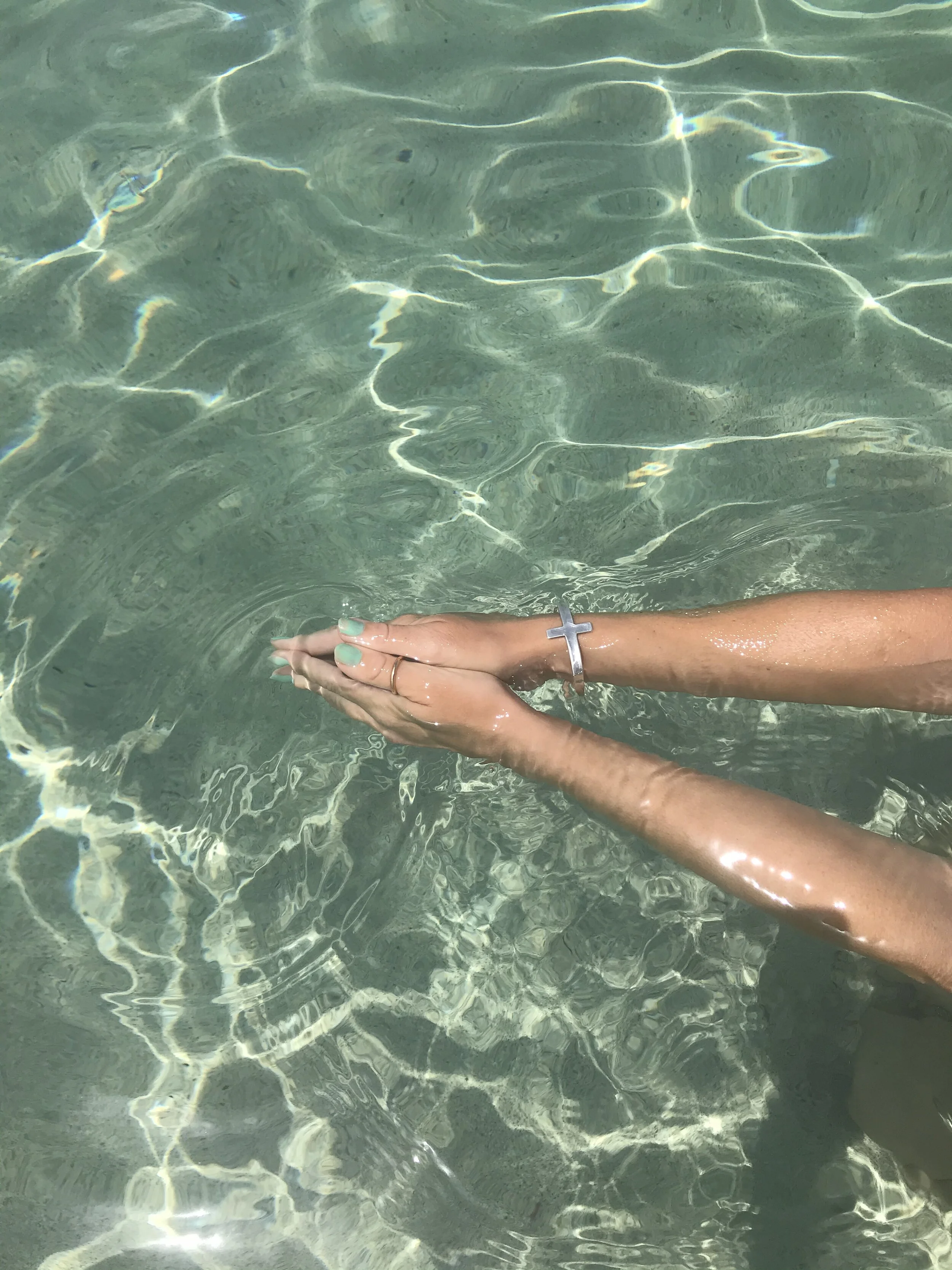 61DDC7AA-4AD2-42A6-90A7-FD87F1C73C7B