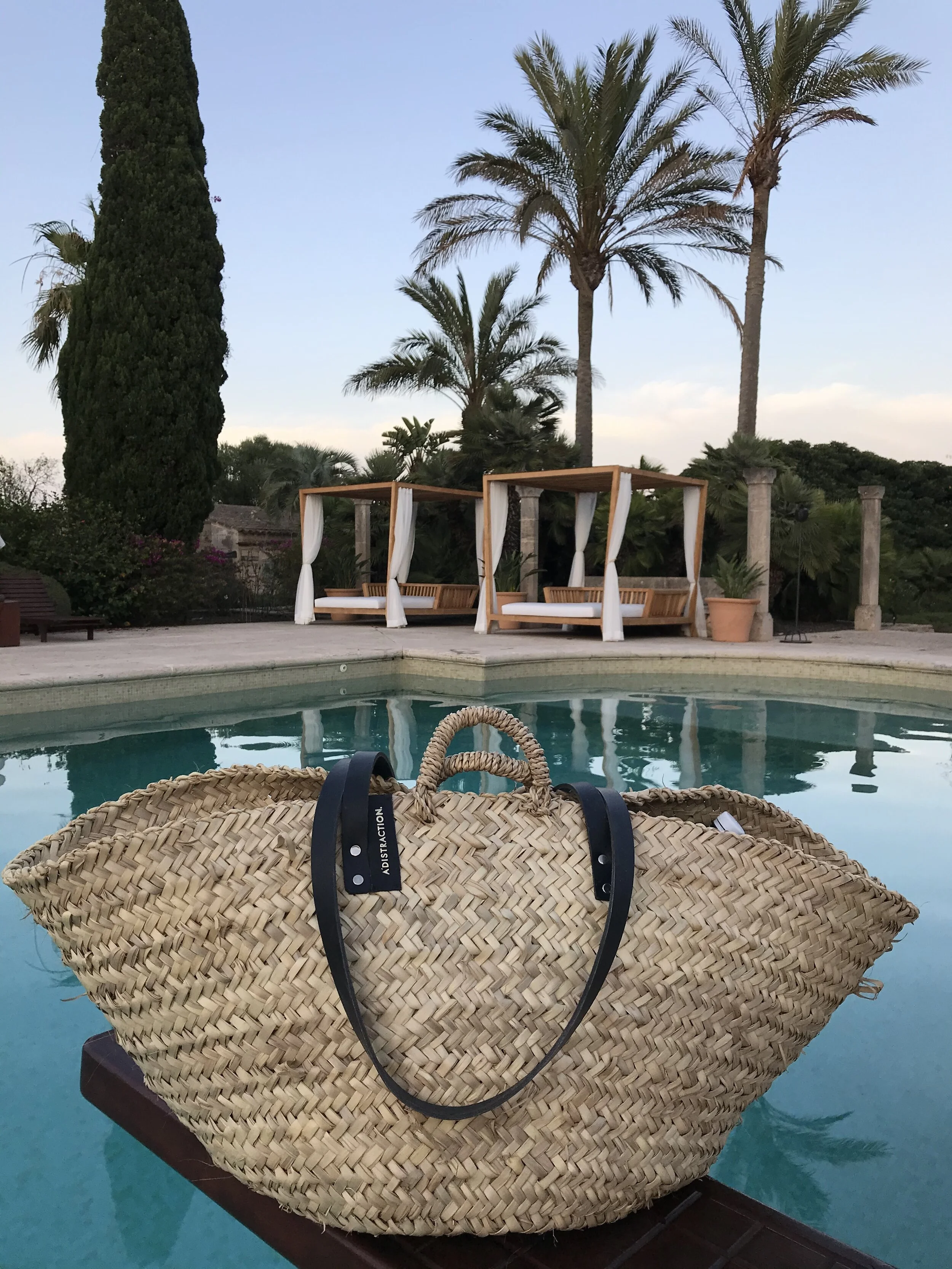 A0D901A0-BB16-4259-9194-C2003B93565E