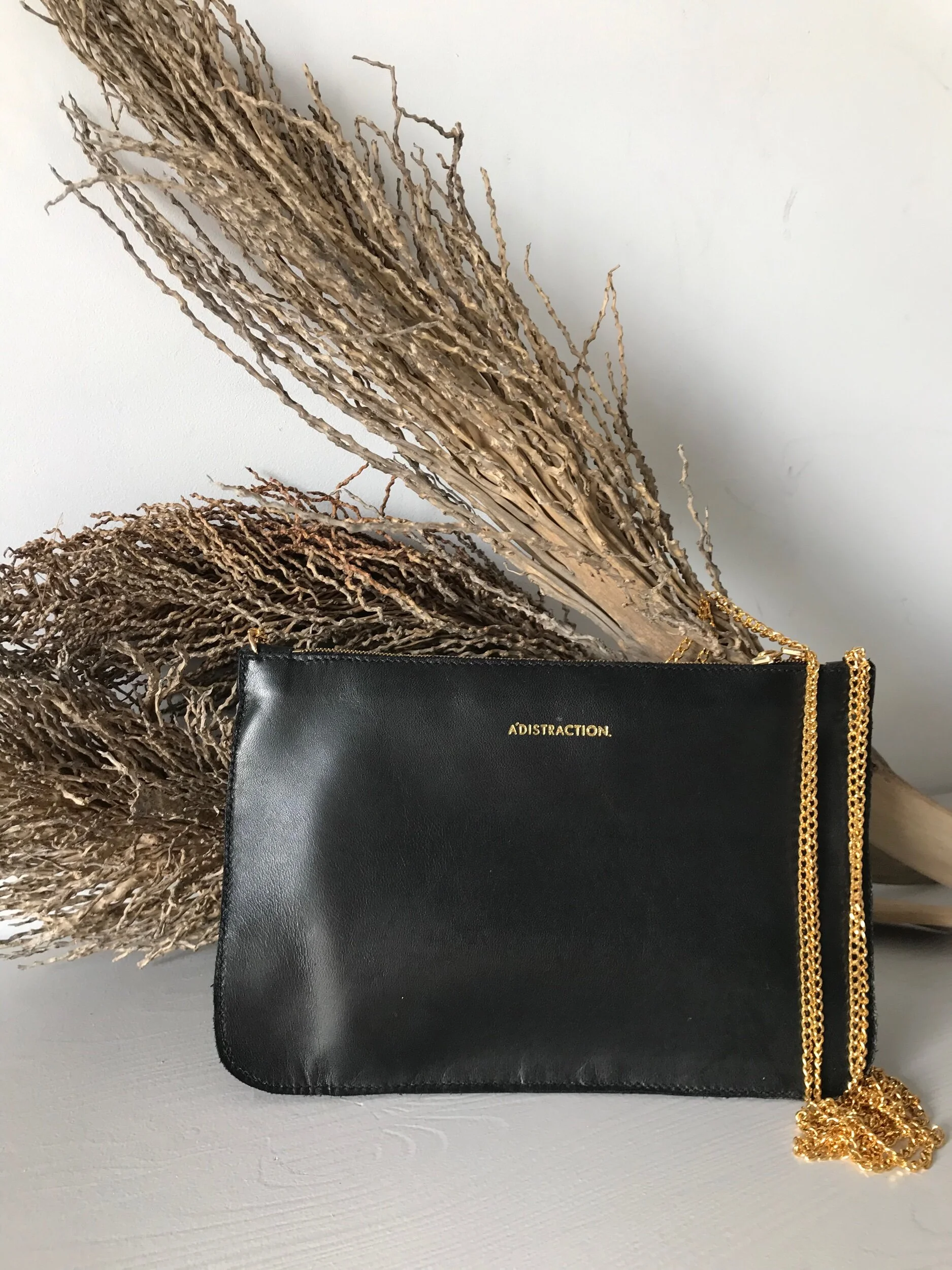 DFD3E4D8-3B2E-4772-B067-146447FAECC5