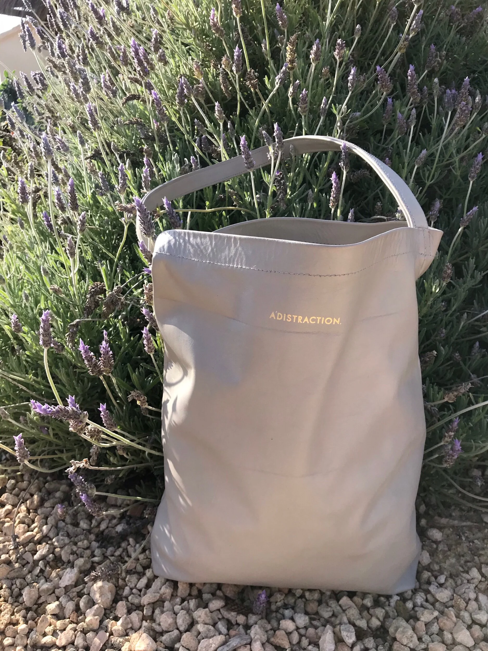 1C159B98-F0BC-4B1B-8BB5-53CF845A0463