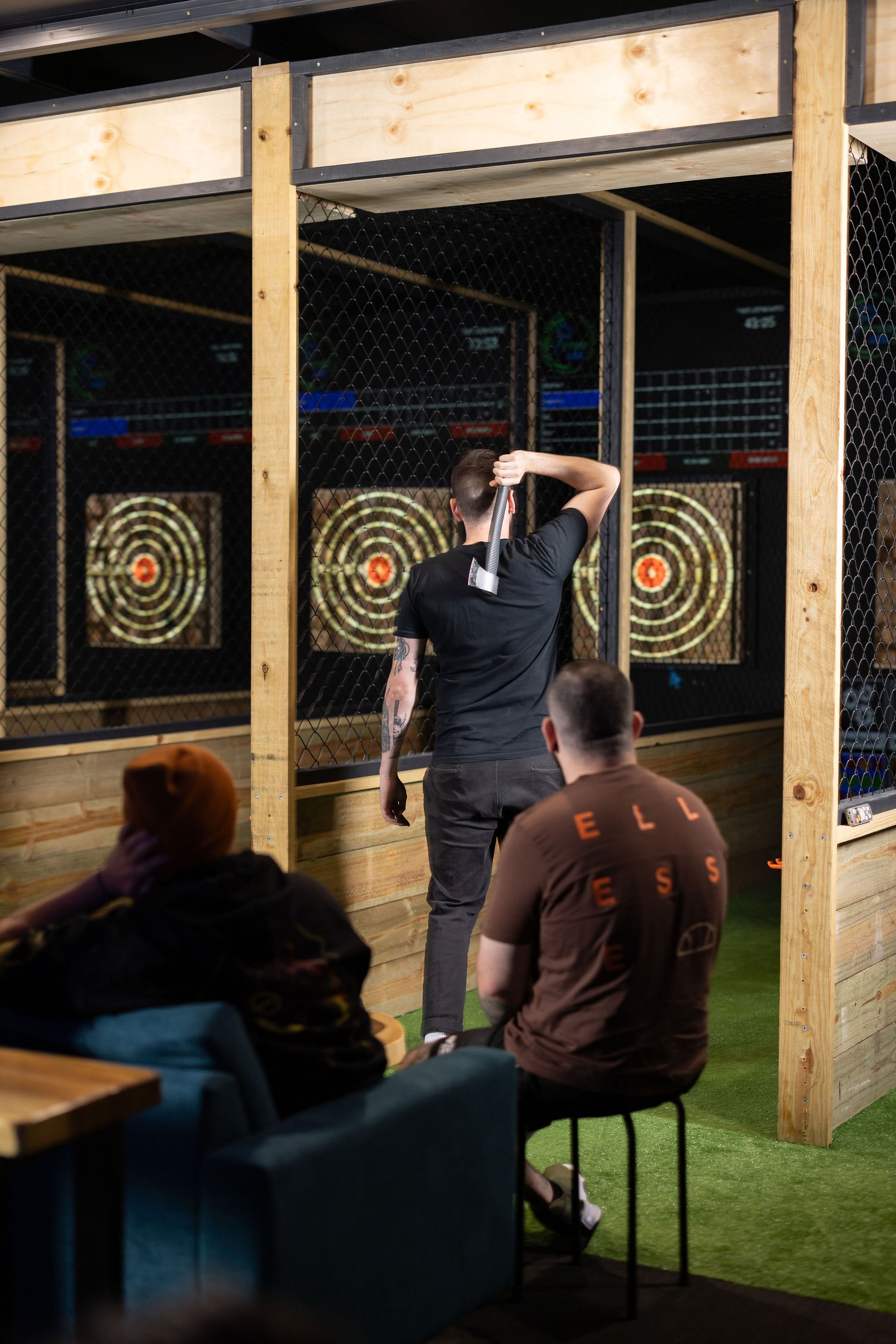 IMG_3962_zero_latency_cyber_axe_throwing_gold_coast_novasoma_photography.jpg