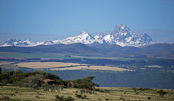 Overlooking Mount Kenya.jpg