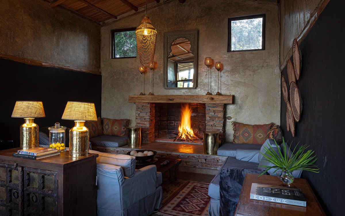Marula Cottage - Fireplace.jpg