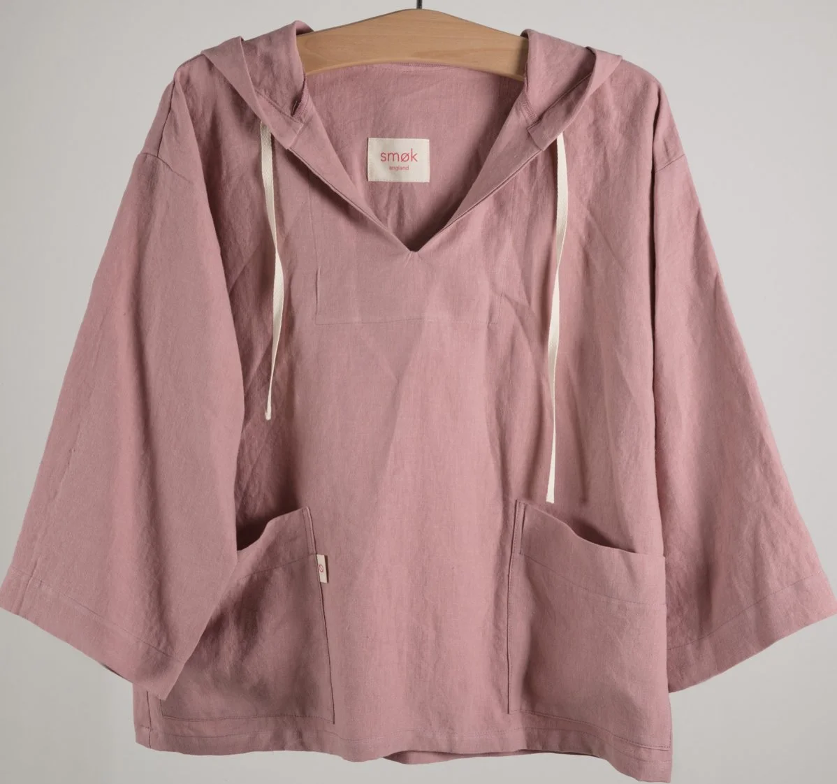 Smokwear. Thoughtful linen clothing made in Norfolk with Danish influence 