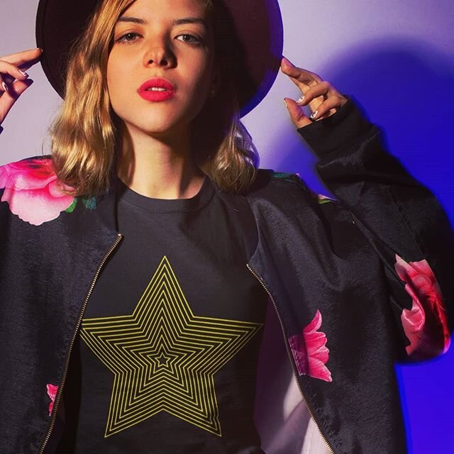 Steal the show and Rock on! TWELVE STARS #swaggaeurope collection

#twelvestars&nbsp;#originaleuropean&nbsp;#streetwear&nbsp;#fashion&nbsp;#creativity&nbsp;#design&nbsp;#streetart&nbsp;#graffiti&nbsp;#europeanfashion&nbsp;#european&nbsp;#art&nbsp;#eu