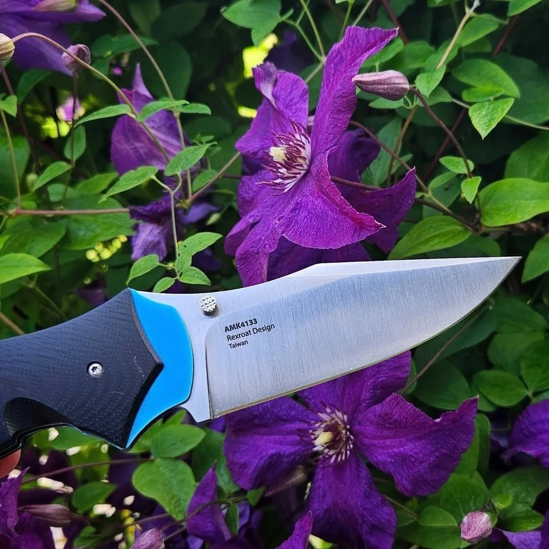 The B-21 is all business&mdash;full-size, rugged, and ready for whatever the day throws at you.

📸: @knivesandbikes

#TheWarriorsEdge #EDC #AlMarKnives