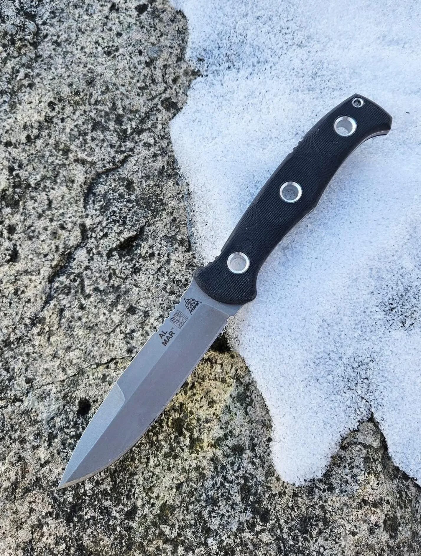 Built for the elements. Ready when it counts. SERE Operator.

📸: @knivesandbikes

#TheWarriorsEdge #EDC #AlMarKnives