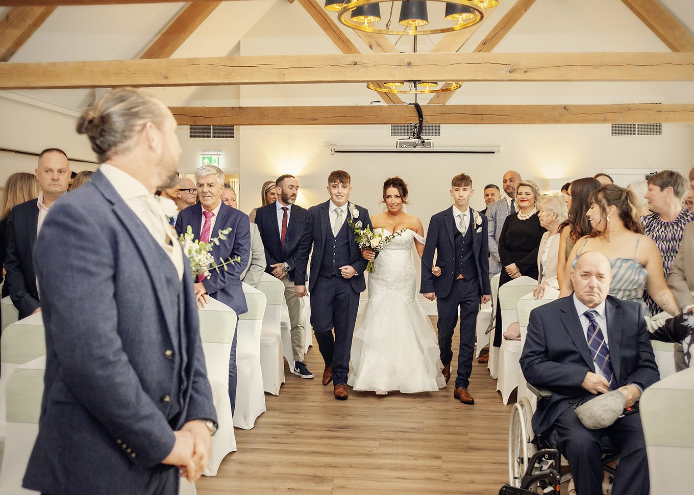 Cottesmore Golf and Country Club - Wedding photography in Crawley, West Sussex &amp; beyond