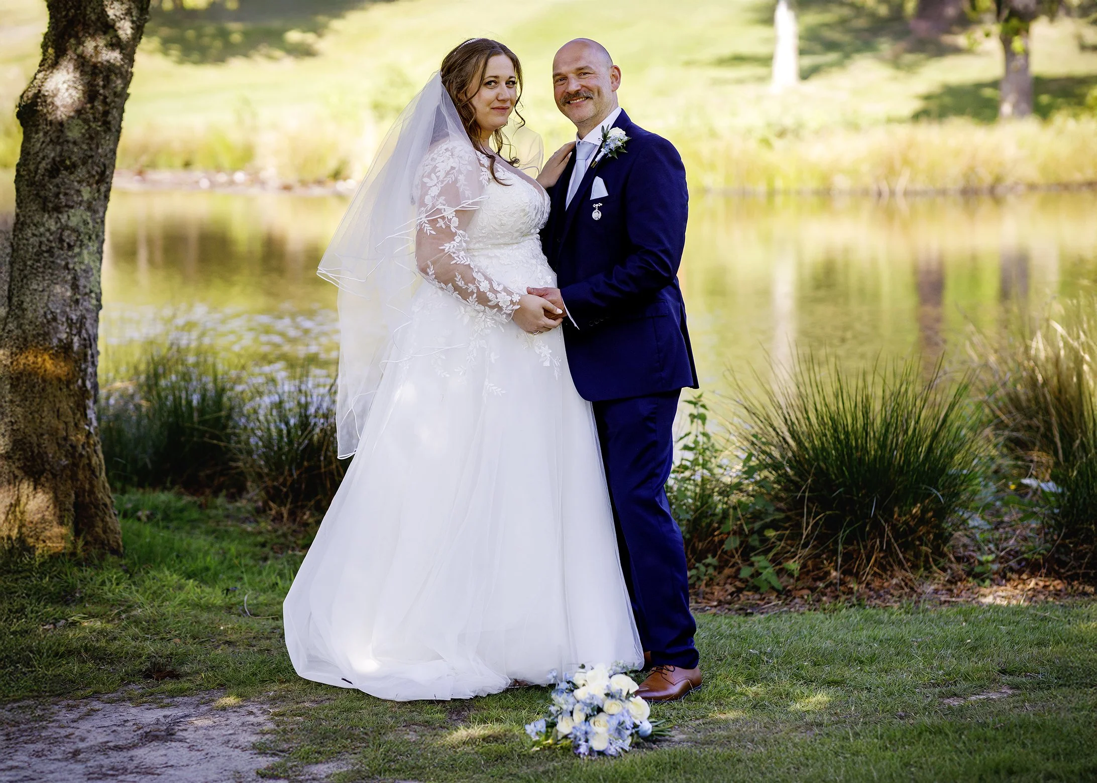 amybrianwed cottesmore golf club pease pottage crawley (307).jpg