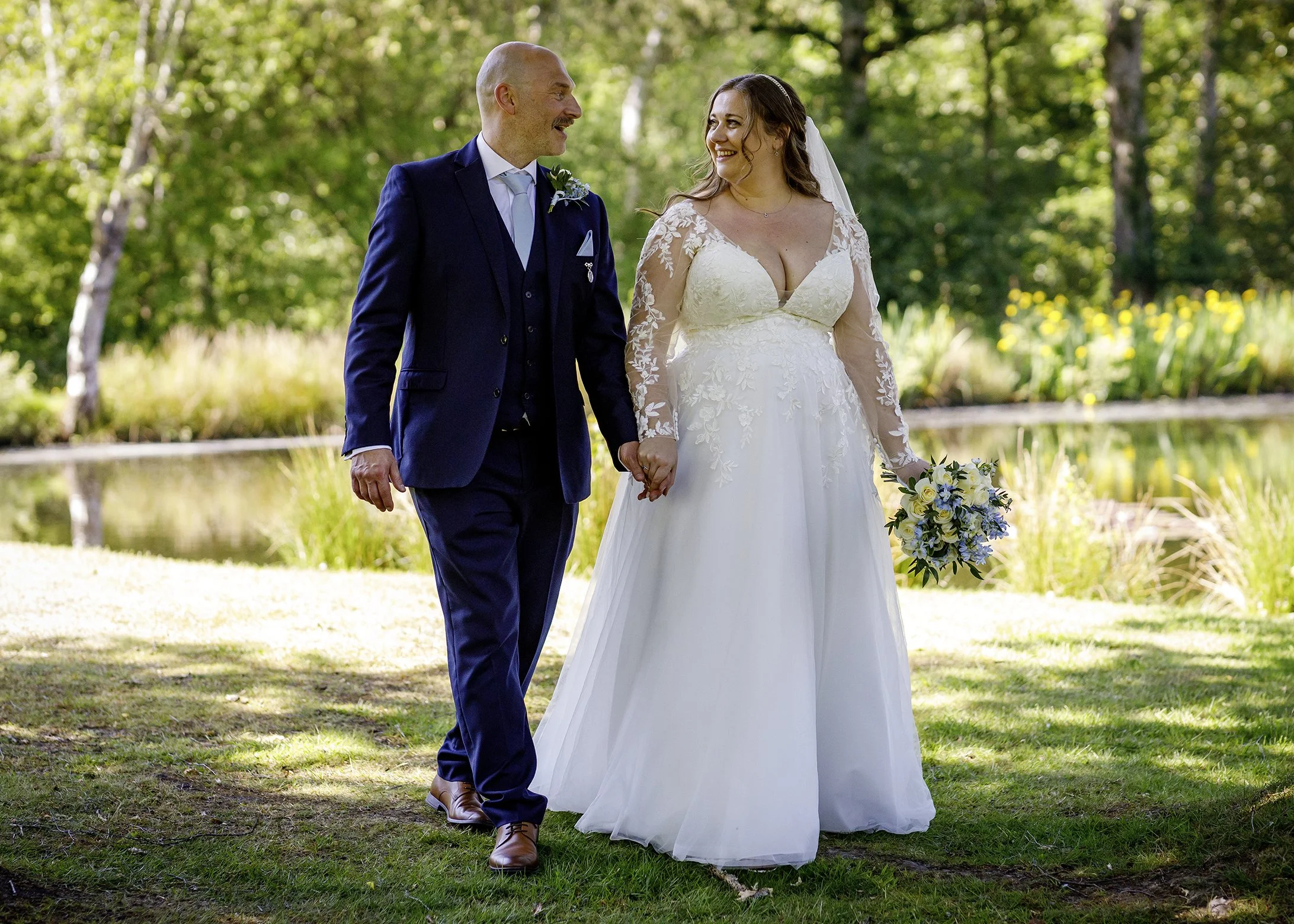 amybrianwed cottesmore golf club pease pottage crawley (313).jpg