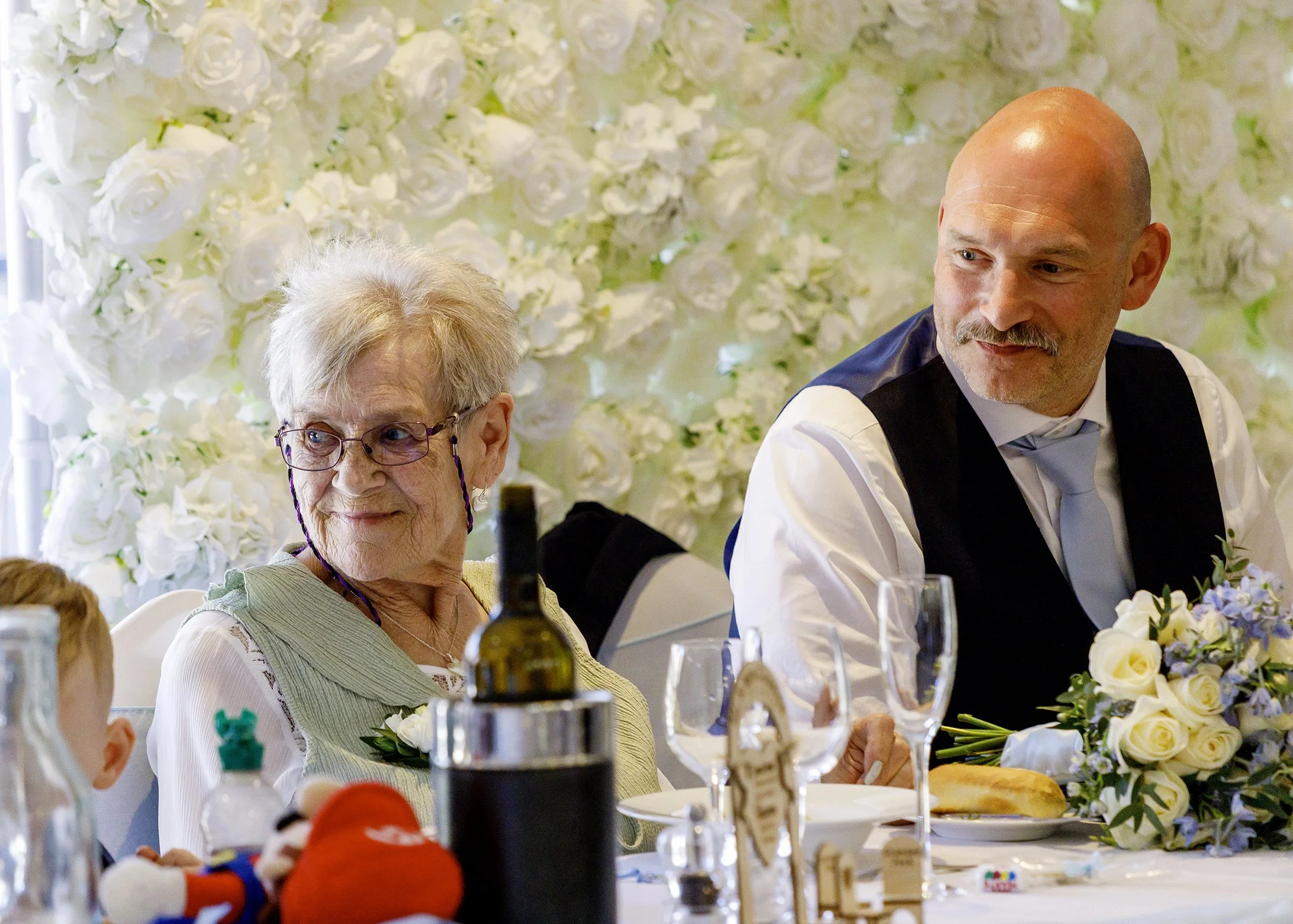 amybrianwed cottesmore golf club pease pottage crawley (347).jpg